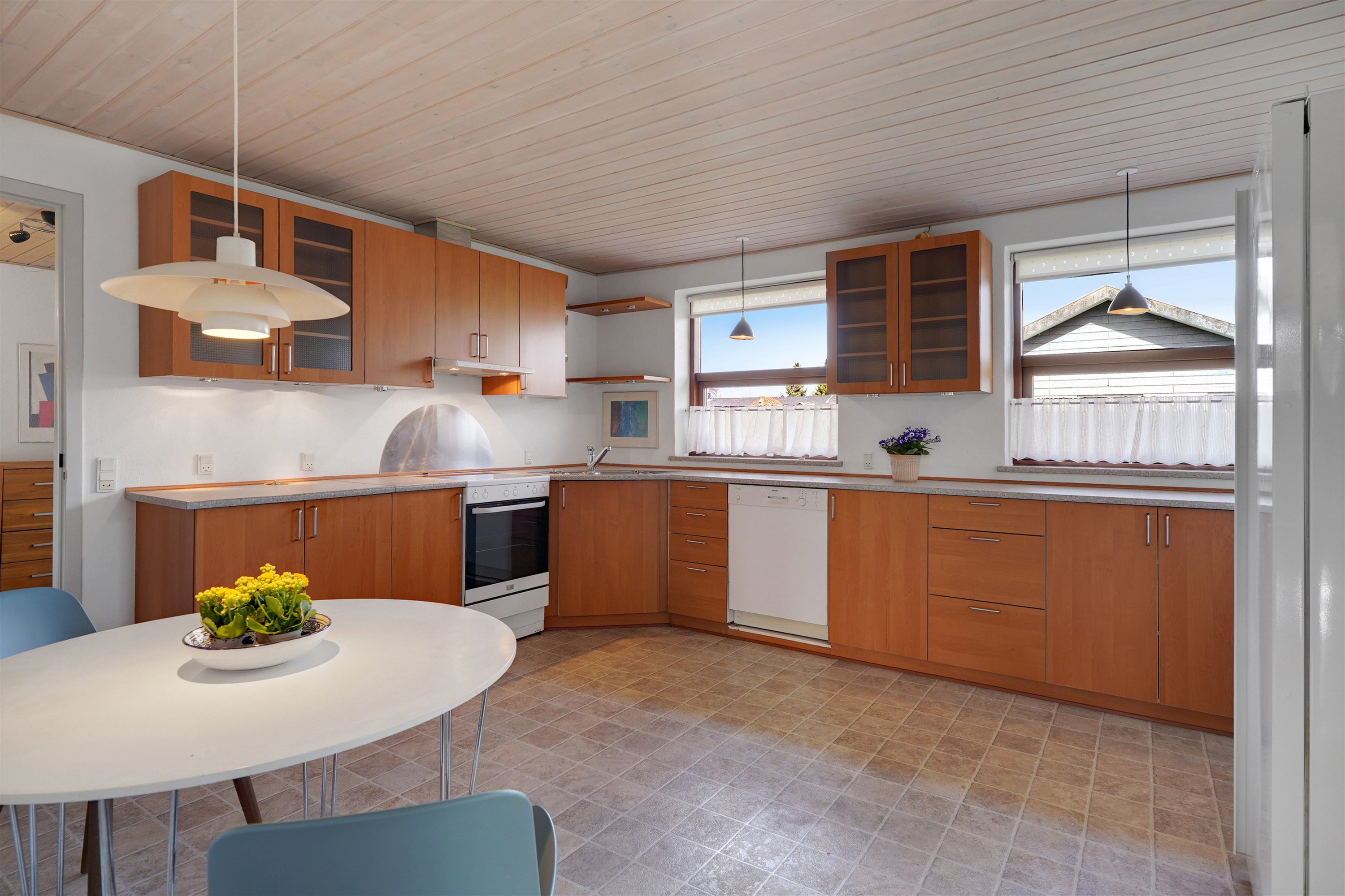 Miniaturebillede 2: køkken. Billede af Plougslundvej 169, 7190 Billund