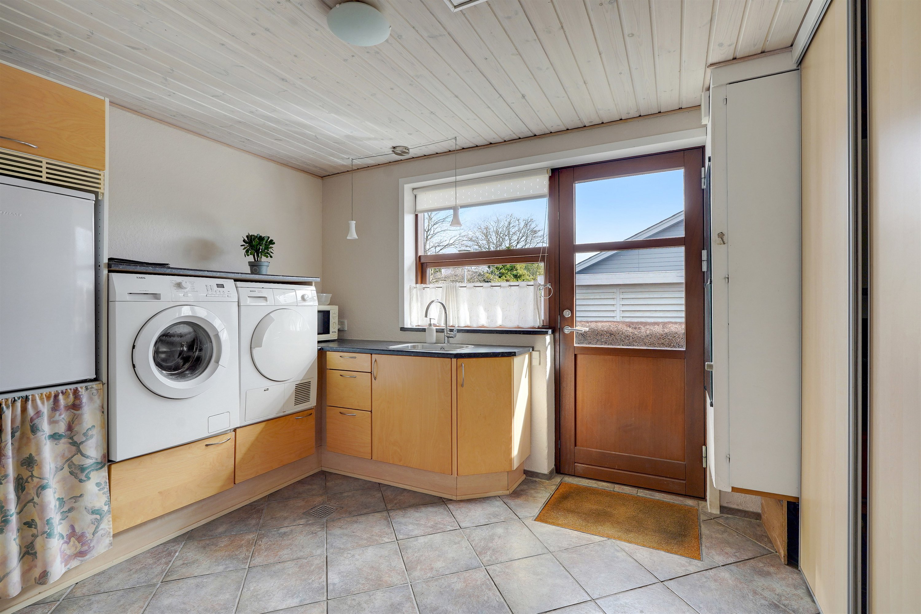 Fremhævet bryggers billede i fuldskærmstilstand. Billede af Plougslundvej 169, 7190 Billund