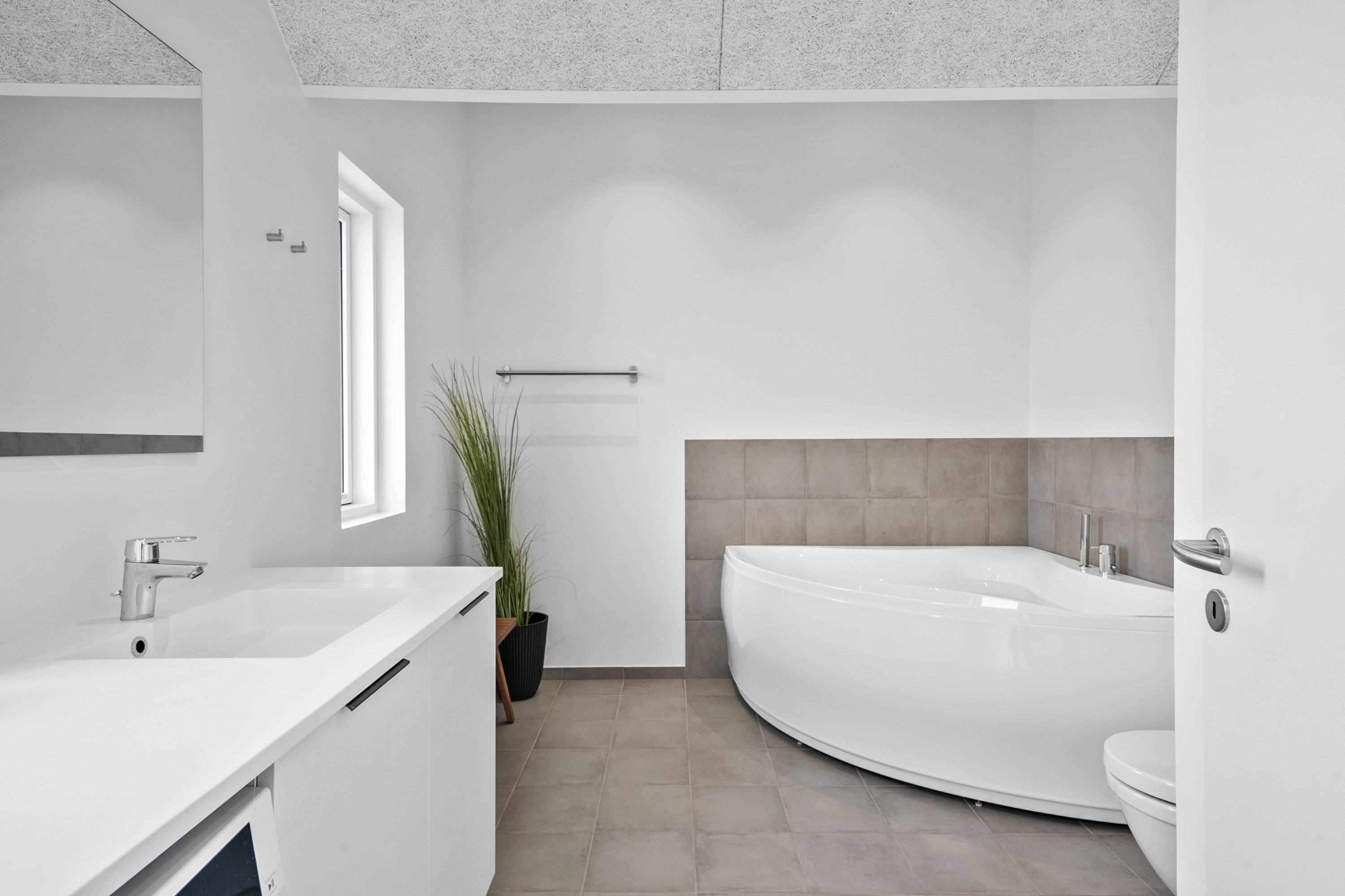 Fremhævet  billede i fuldskærmstilstand. Billede af Langsand 196, 1., 6960 Hvide Sande