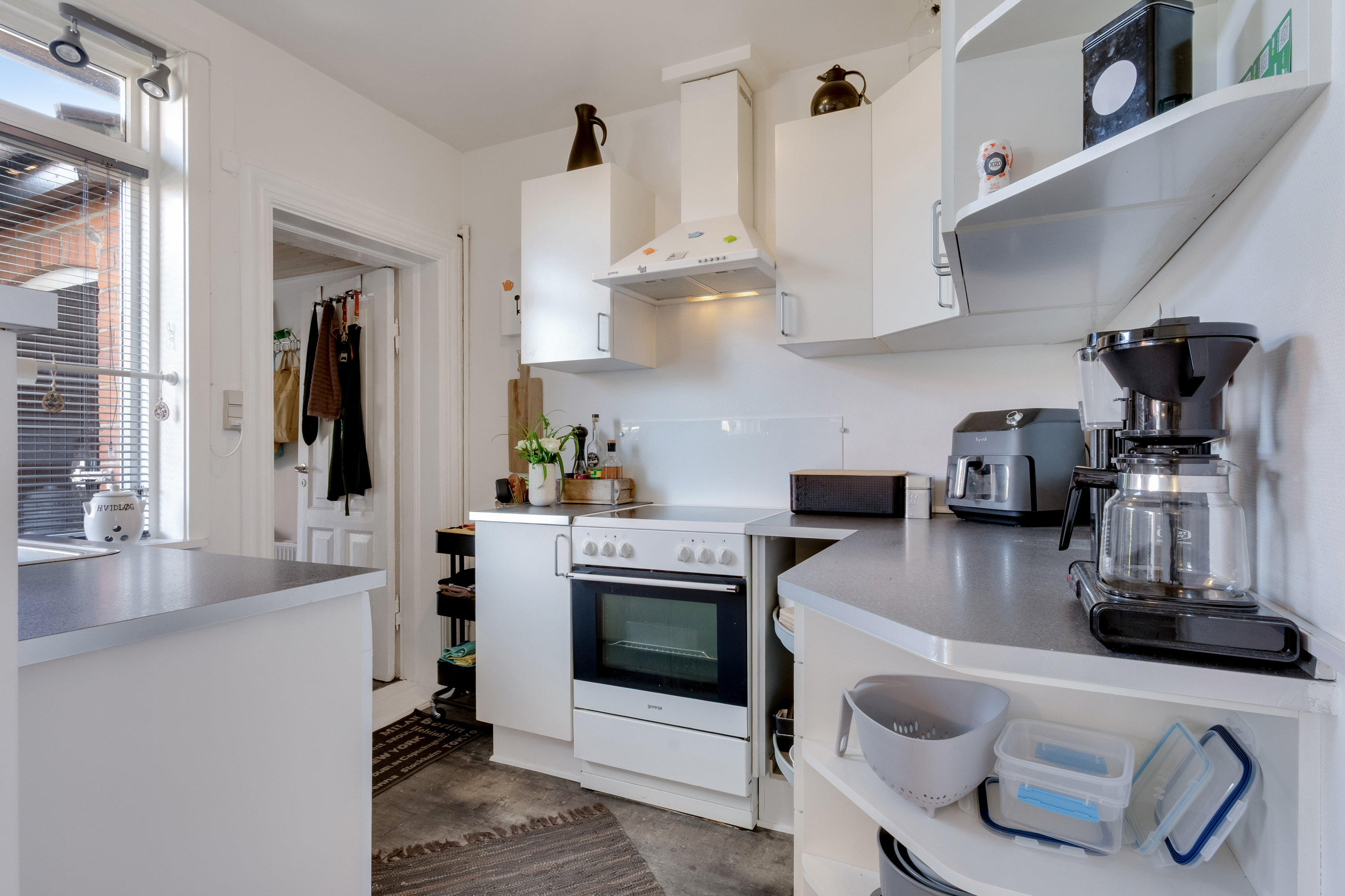 Fremhævet køkken billede i fuldskærmstilstand. Billede af Odensevej 45, 5500 Middelfart