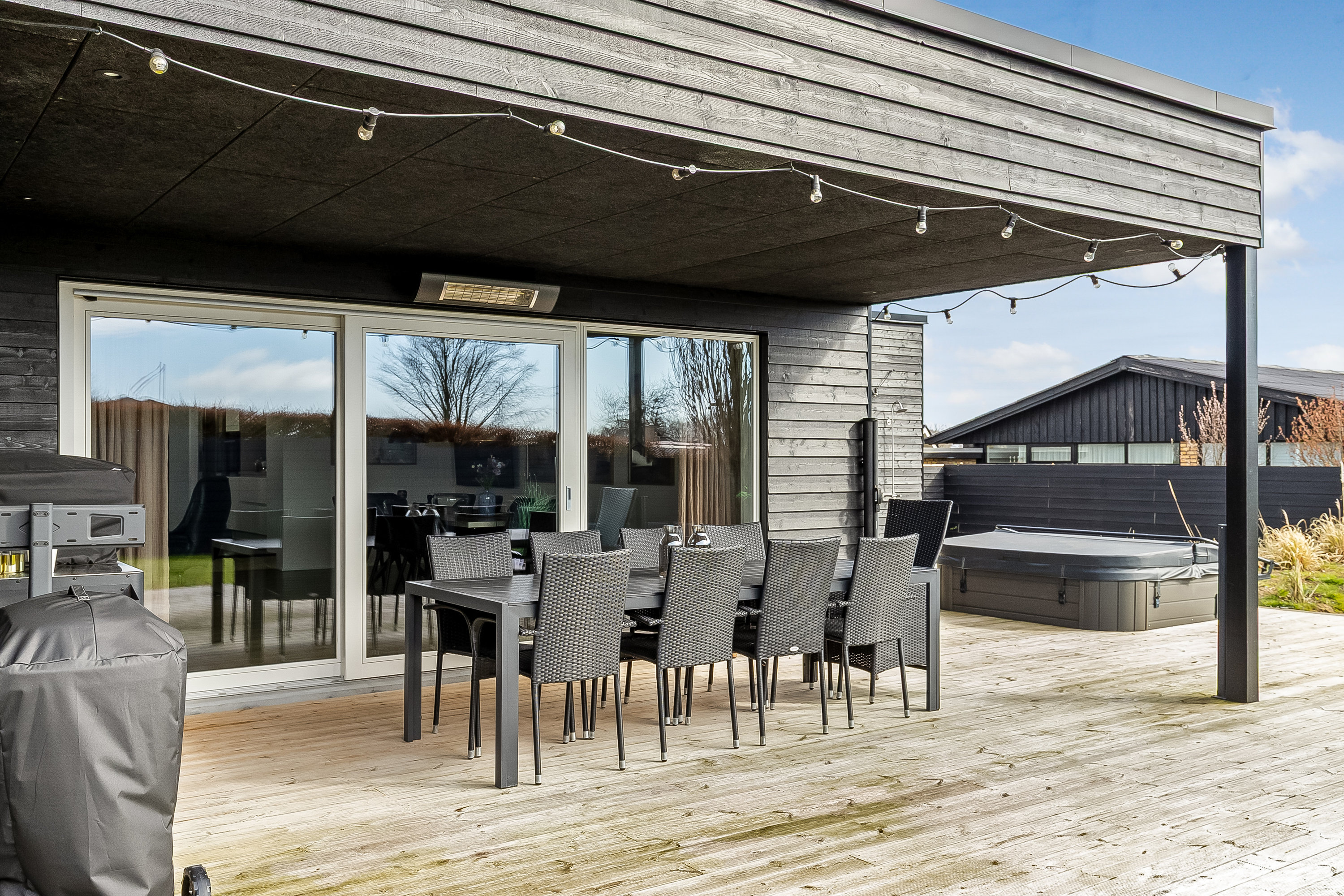 Fremhævet terrasse billede i fuldskærmstilstand. Billede af Jupitervej 11, 7100 Vejle