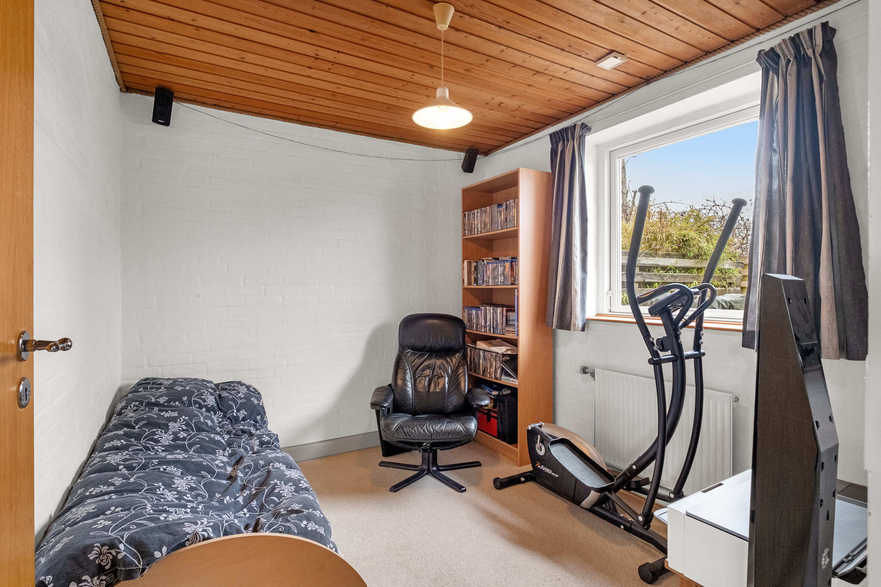 Fremhævet værelse billede i fuldskærmstilstand. Billede af Mølledalen 15A, 8530 Hjortshøj