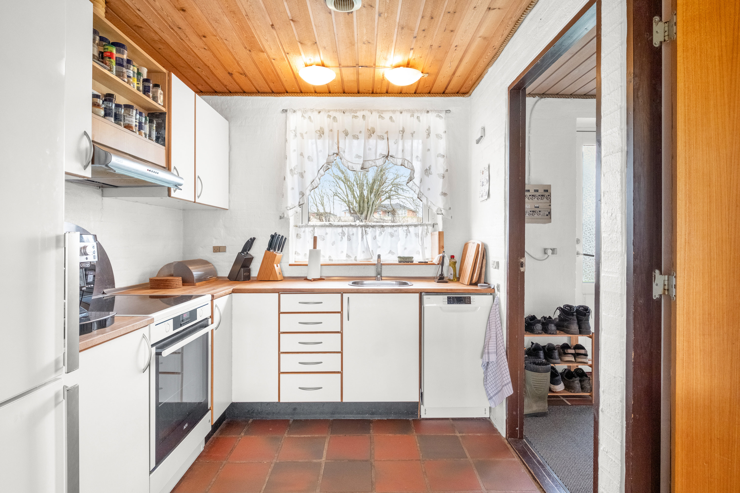 Miniaturebillede 2: køkken. Billede af Mølledalen 15A, 8530 Hjortshøj