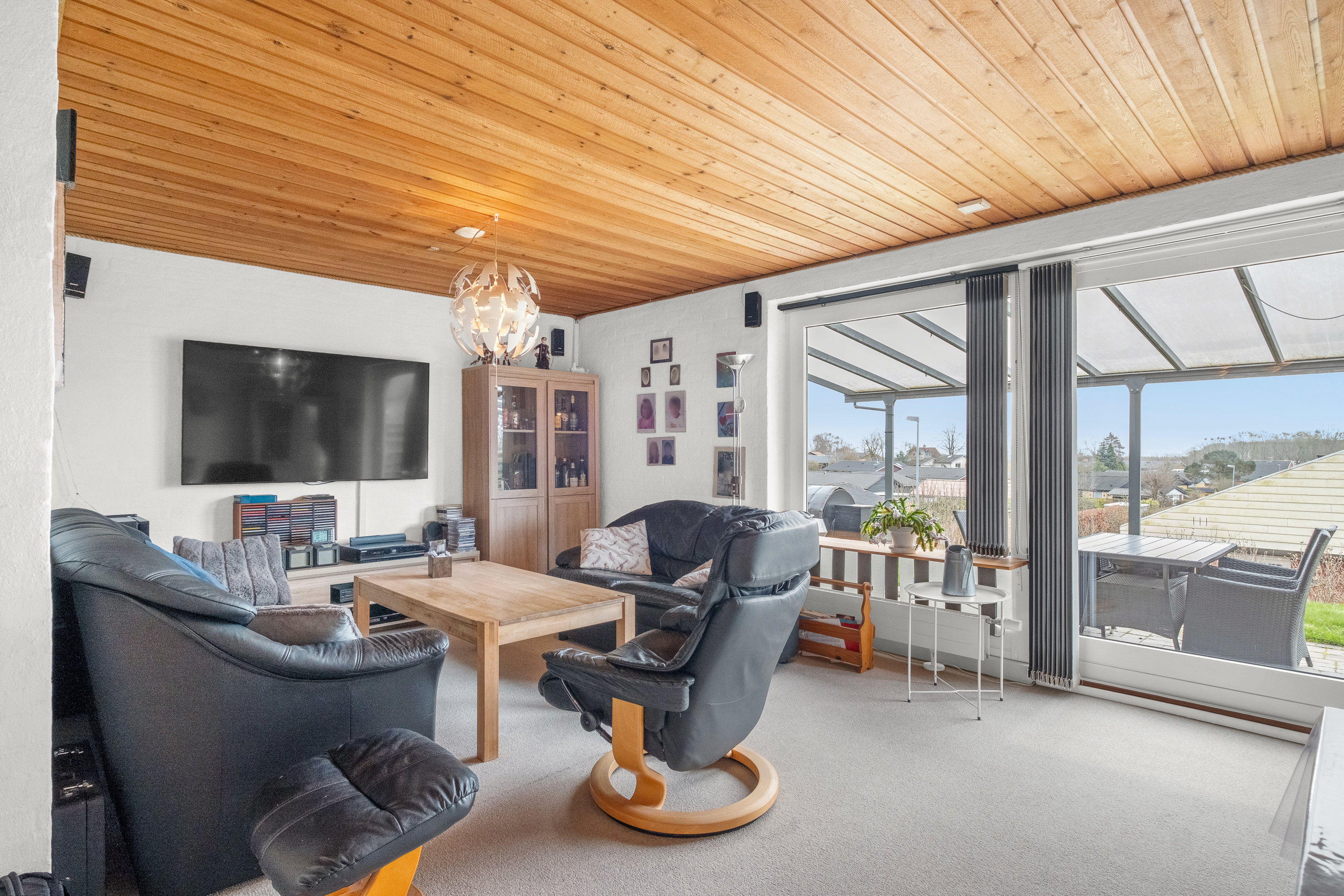 Fremhævet stue billede i fuldskærmstilstand. Billede af Mølledalen 15A, 8530 Hjortshøj