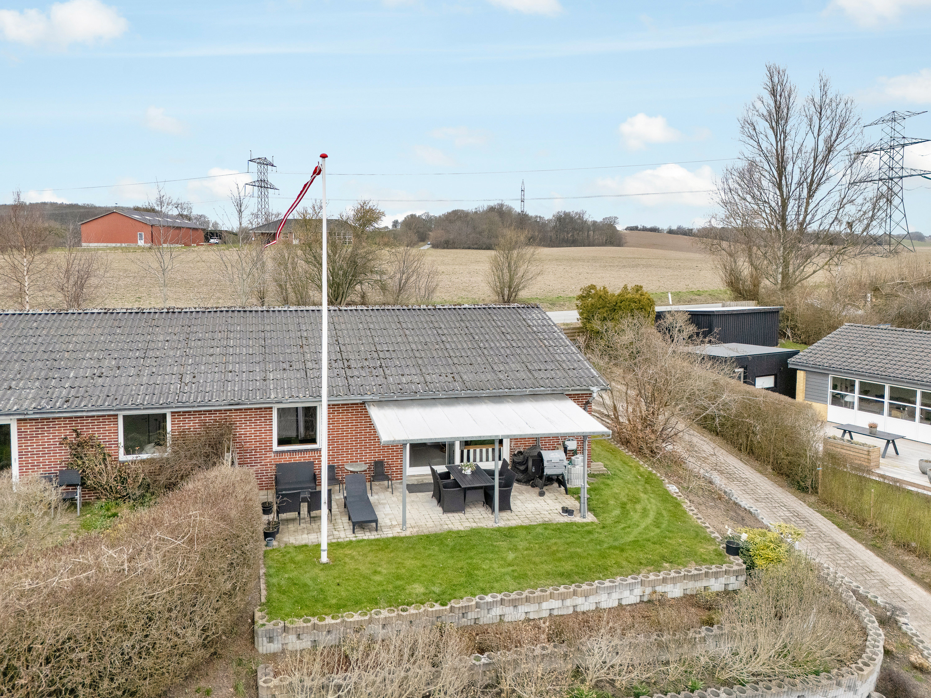 Fremhævet luftfoto billede i fuldskærmstilstand. Billede af Mølledalen 15A, 8530 Hjortshøj