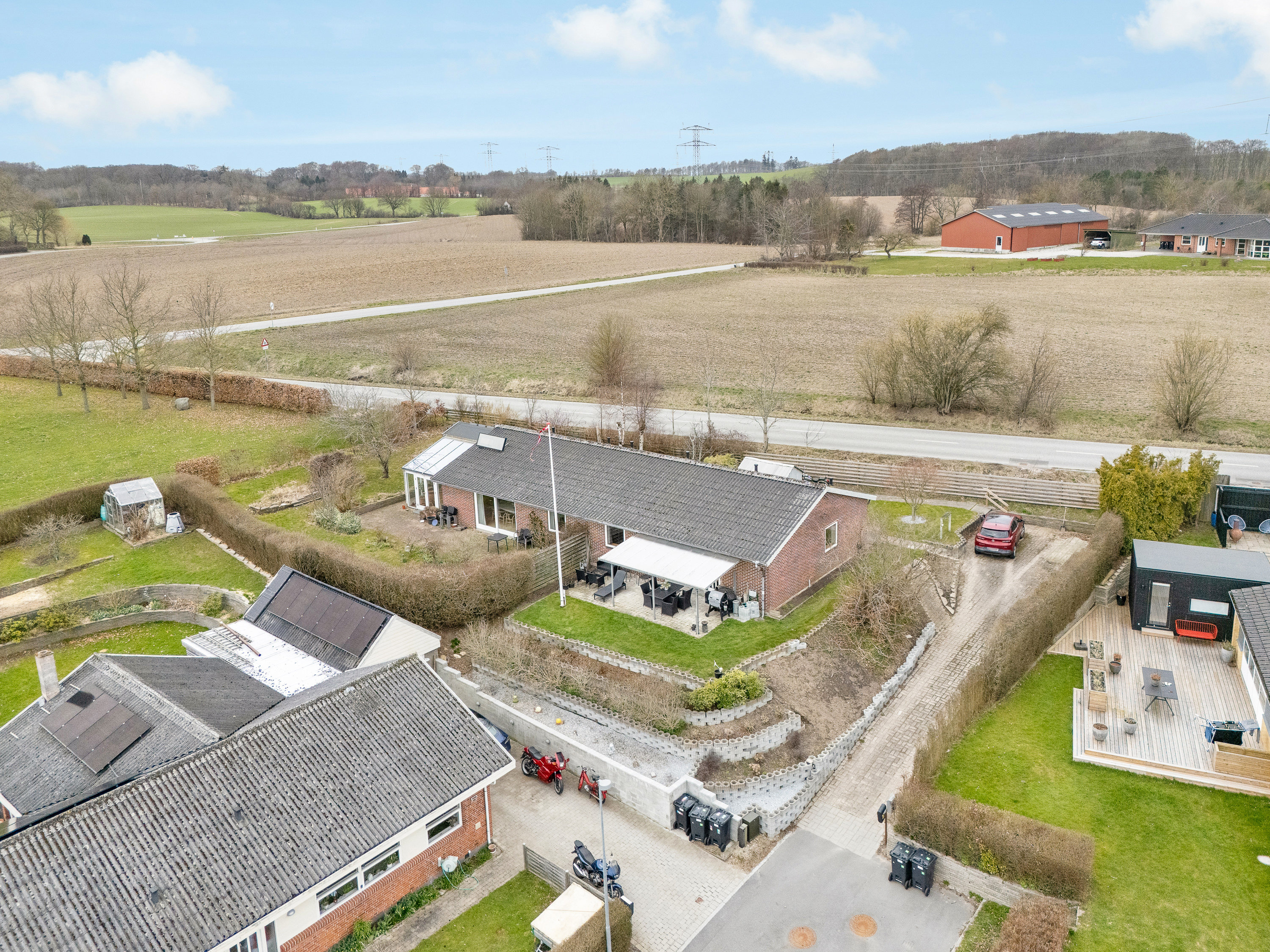 Fremhævet luftfoto billede i fuldskærmstilstand. Billede af Mølledalen 15A, 8530 Hjortshøj