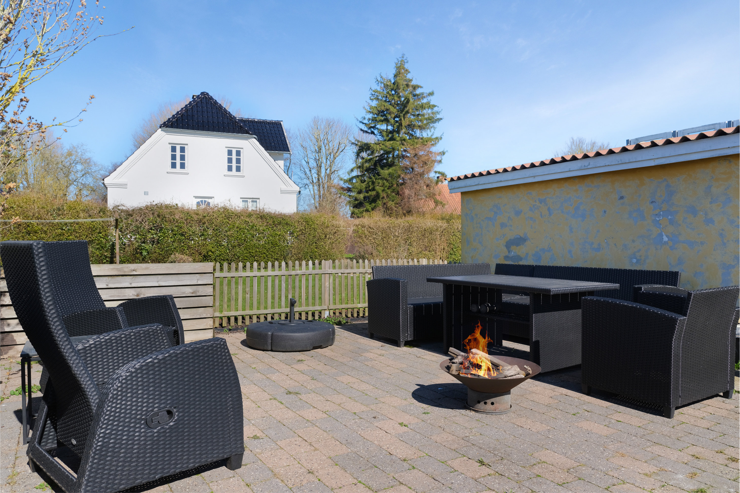 Fremhævet terrasse billede i fuldskærmstilstand. Billede af Nørregade 16, 5330 Munkebo