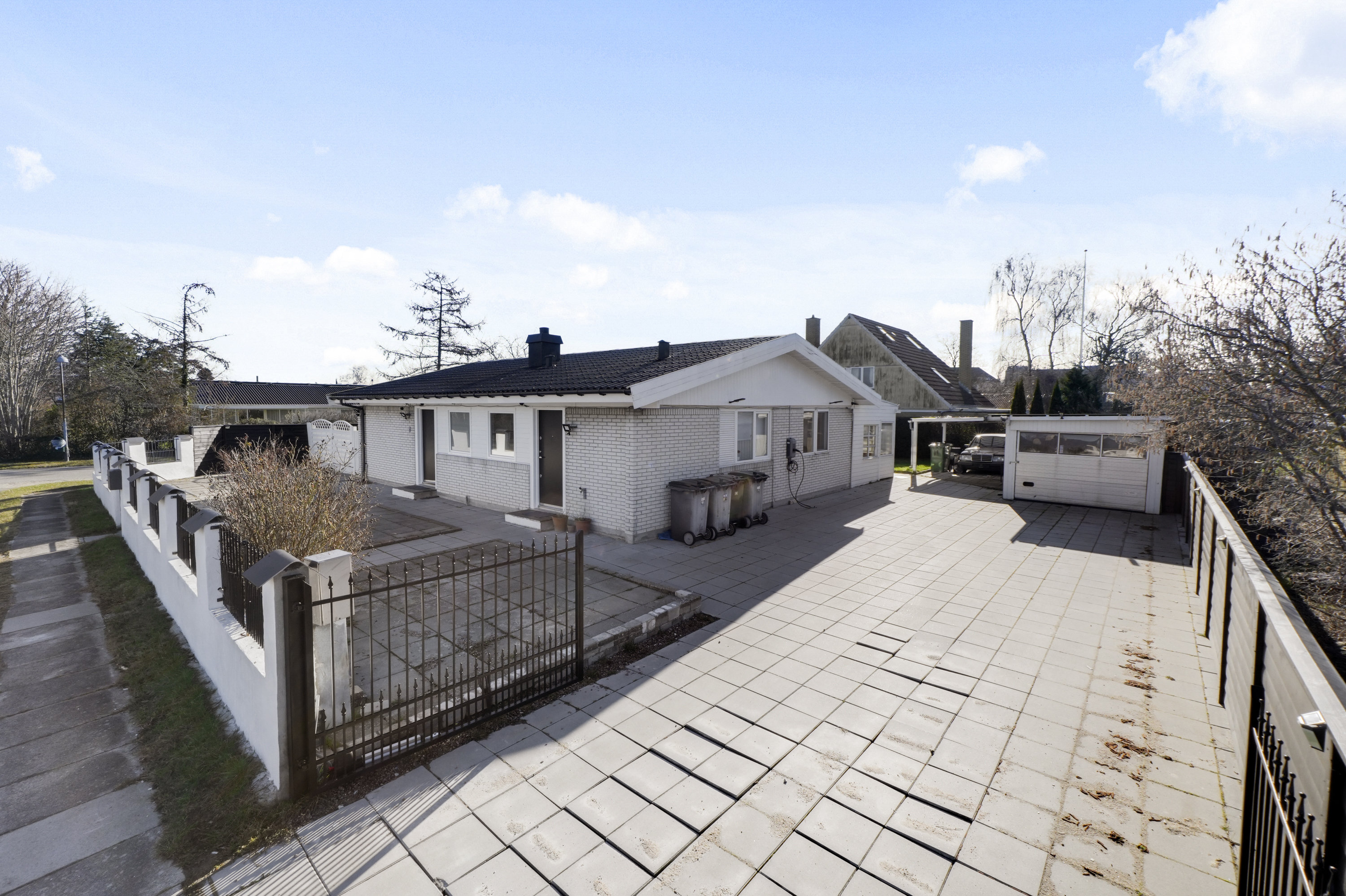 Fremhævet terrasse billede i fuldskærmstilstand. Billede af Landlyst Vænge 19, 2635 Ishøj