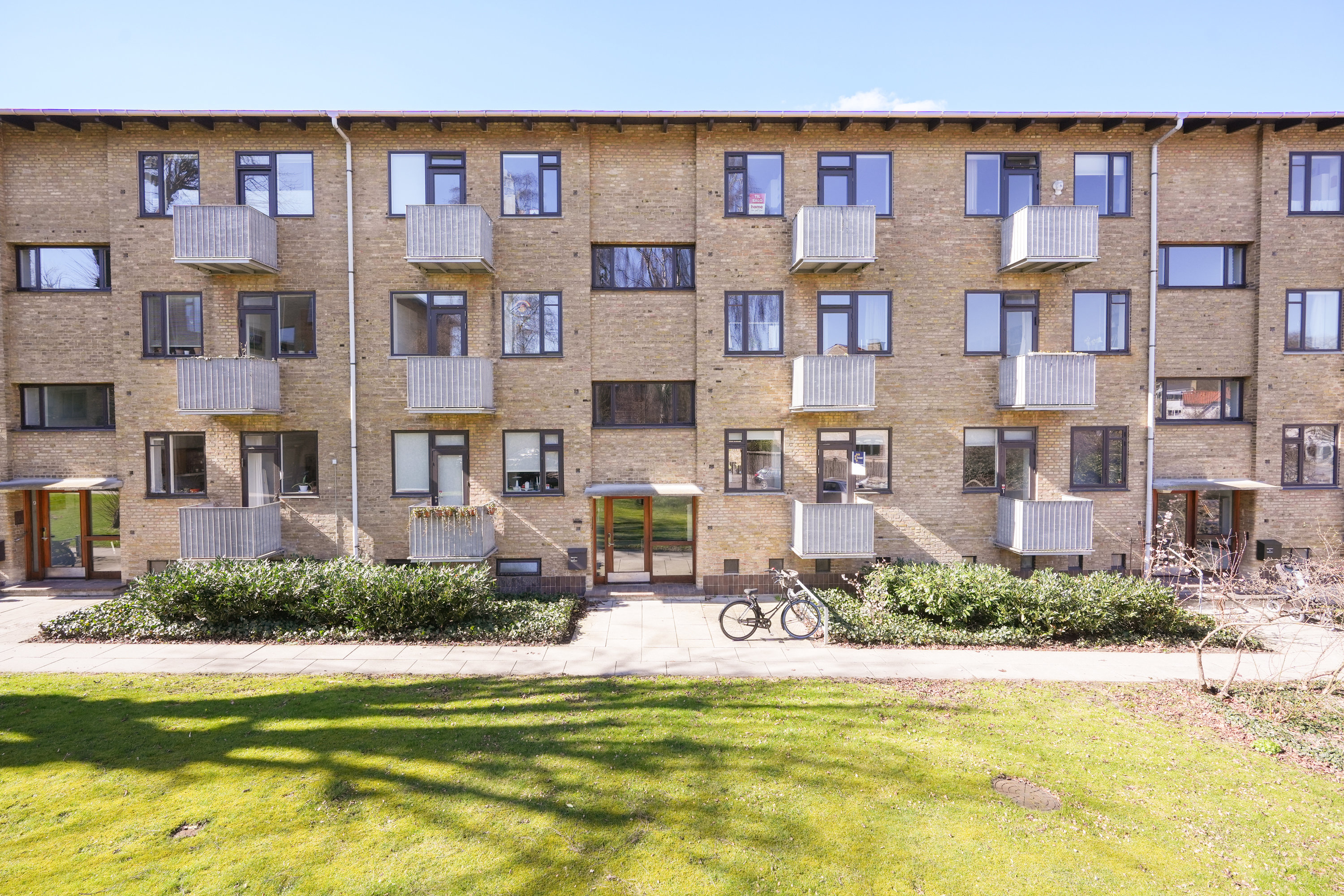 Fremhævet gårdmiljø billede i fuldskærmstilstand. Billede af Maglemosevej 11, st.. th., 2900 Hellerup