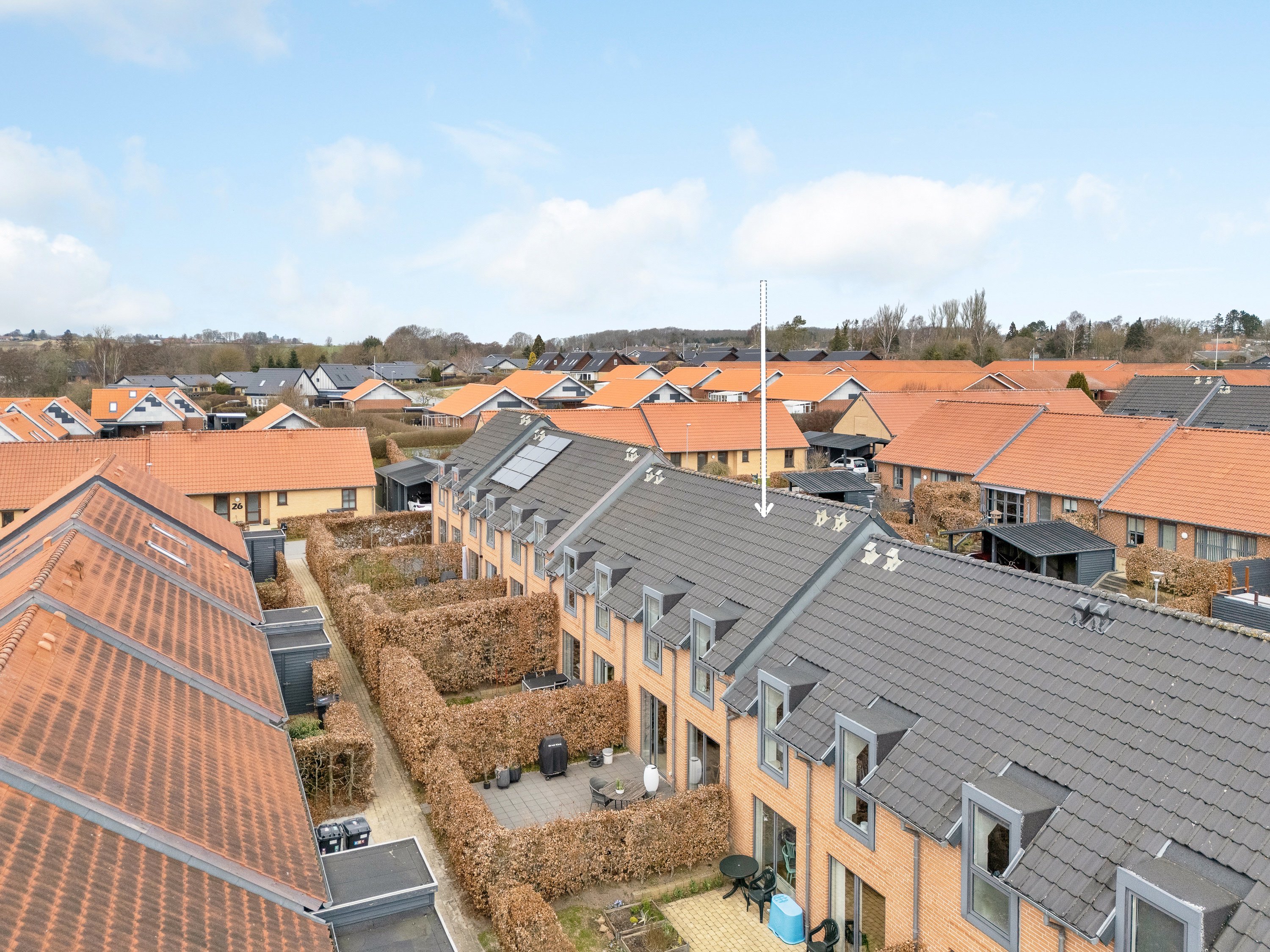 Fremhævet luftfoto billede i fuldskærmstilstand. Billede af Ellebæk Parkvej 62, 8520 Lystrup