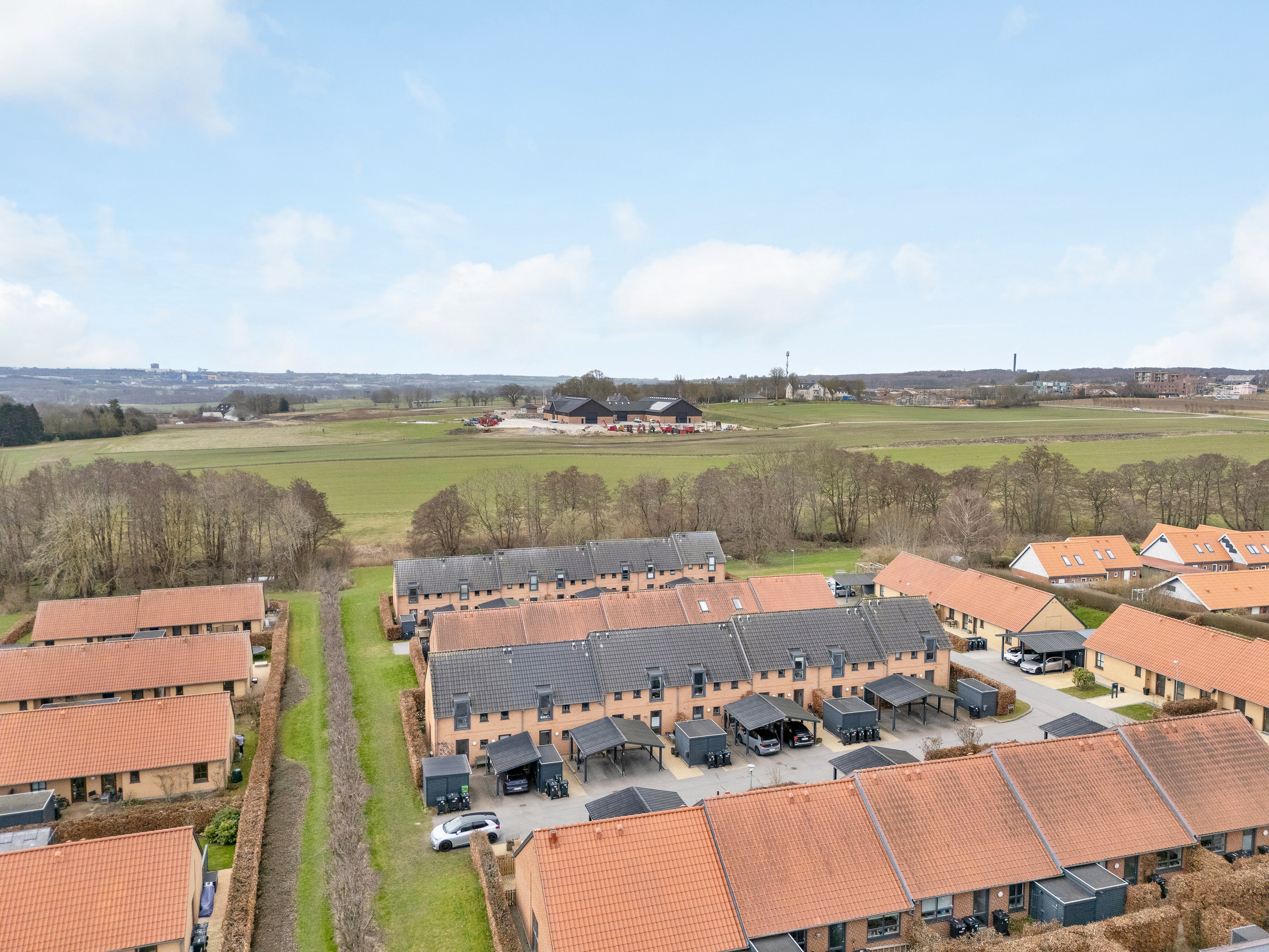 Fremhævet luftfoto billede i fuldskærmstilstand. Billede af Ellebæk Parkvej 62, 8520 Lystrup