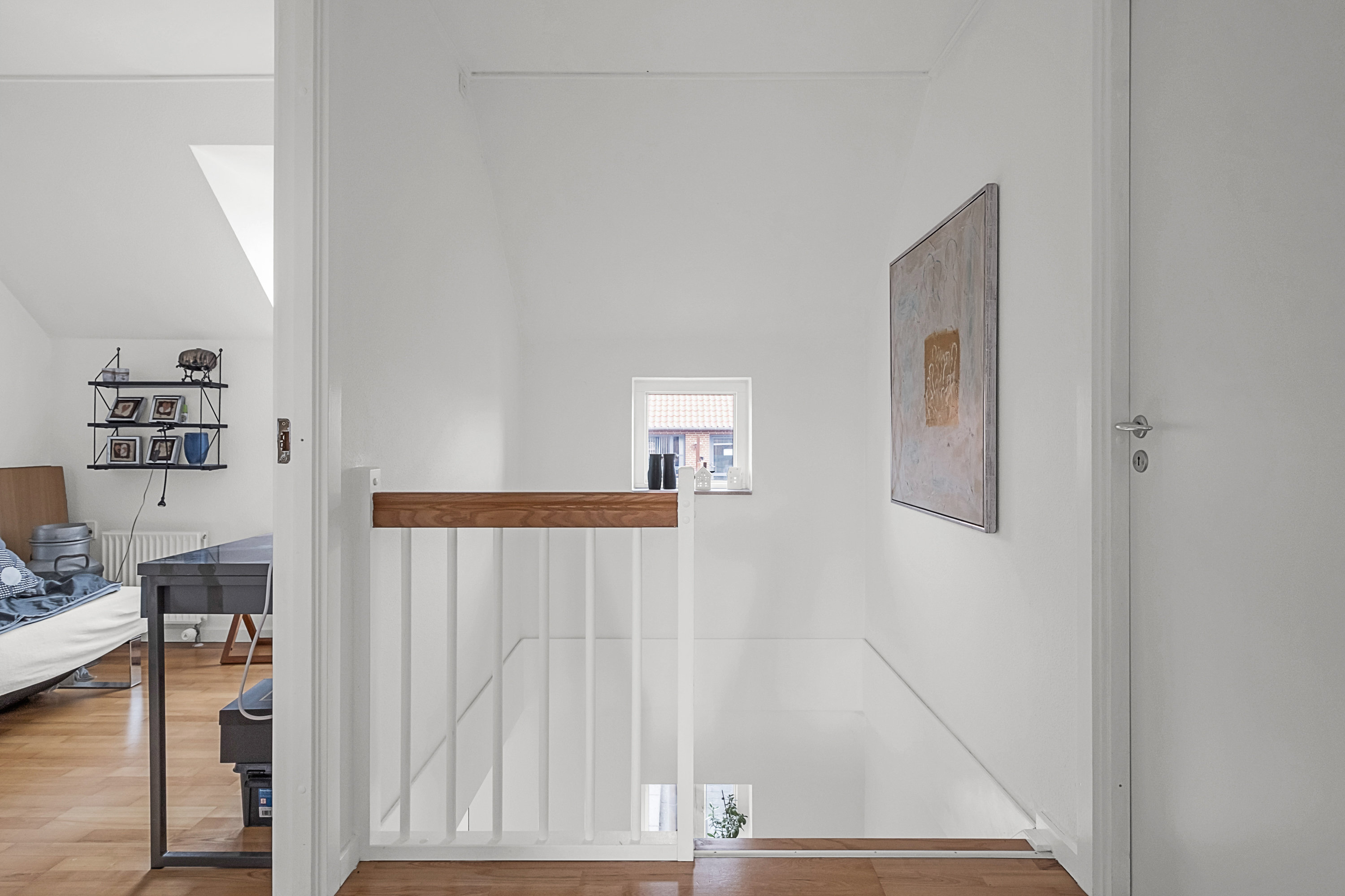 Fremhævet gang billede i fuldskærmstilstand. Billede af Ellebæk Parkvej 62, 8520 Lystrup