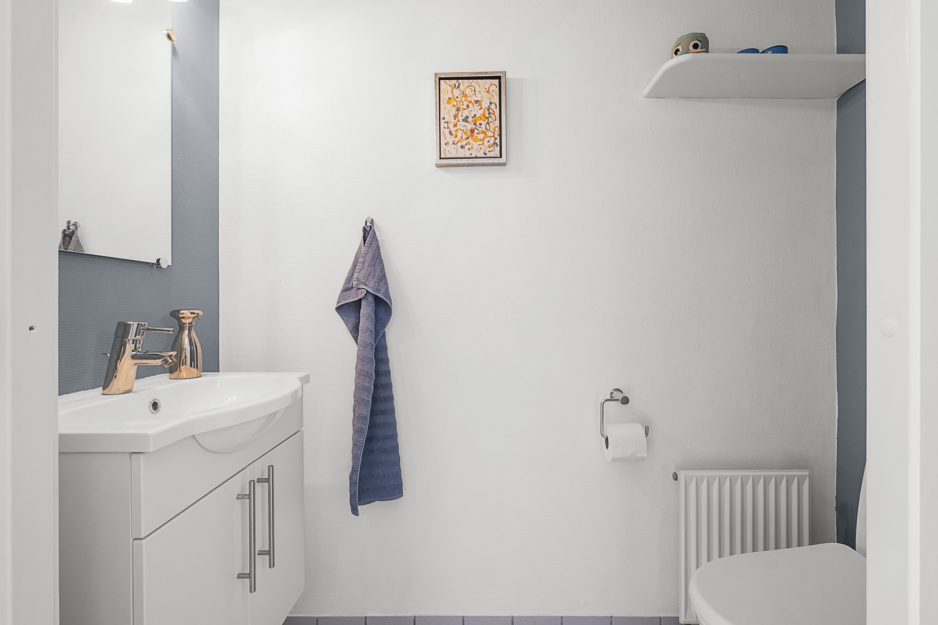 Fremhævet toilet billede i fuldskærmstilstand. Billede af Ellebæk Parkvej 62, 8520 Lystrup