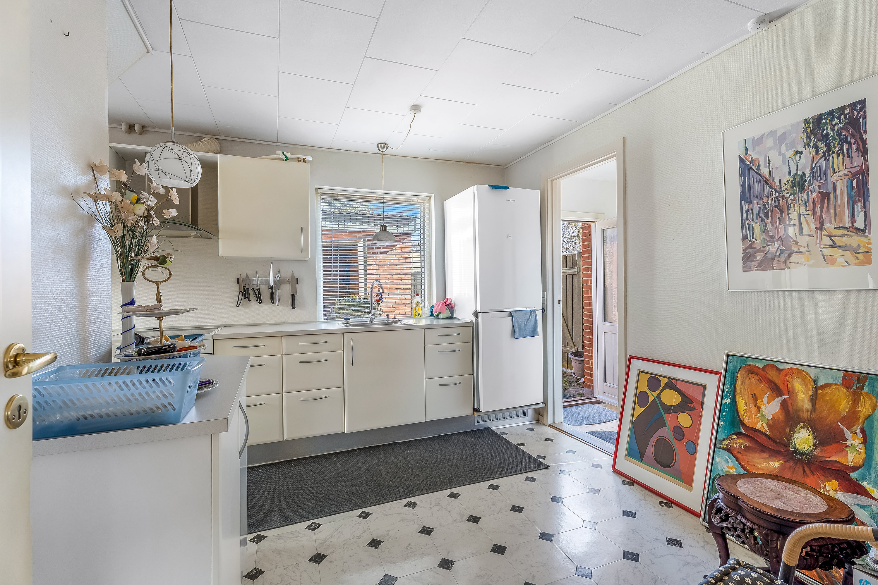 Fremhævet køkken billede i fuldskærmstilstand. Billede af Havnevej 28, Langø, 4900 Nakskov