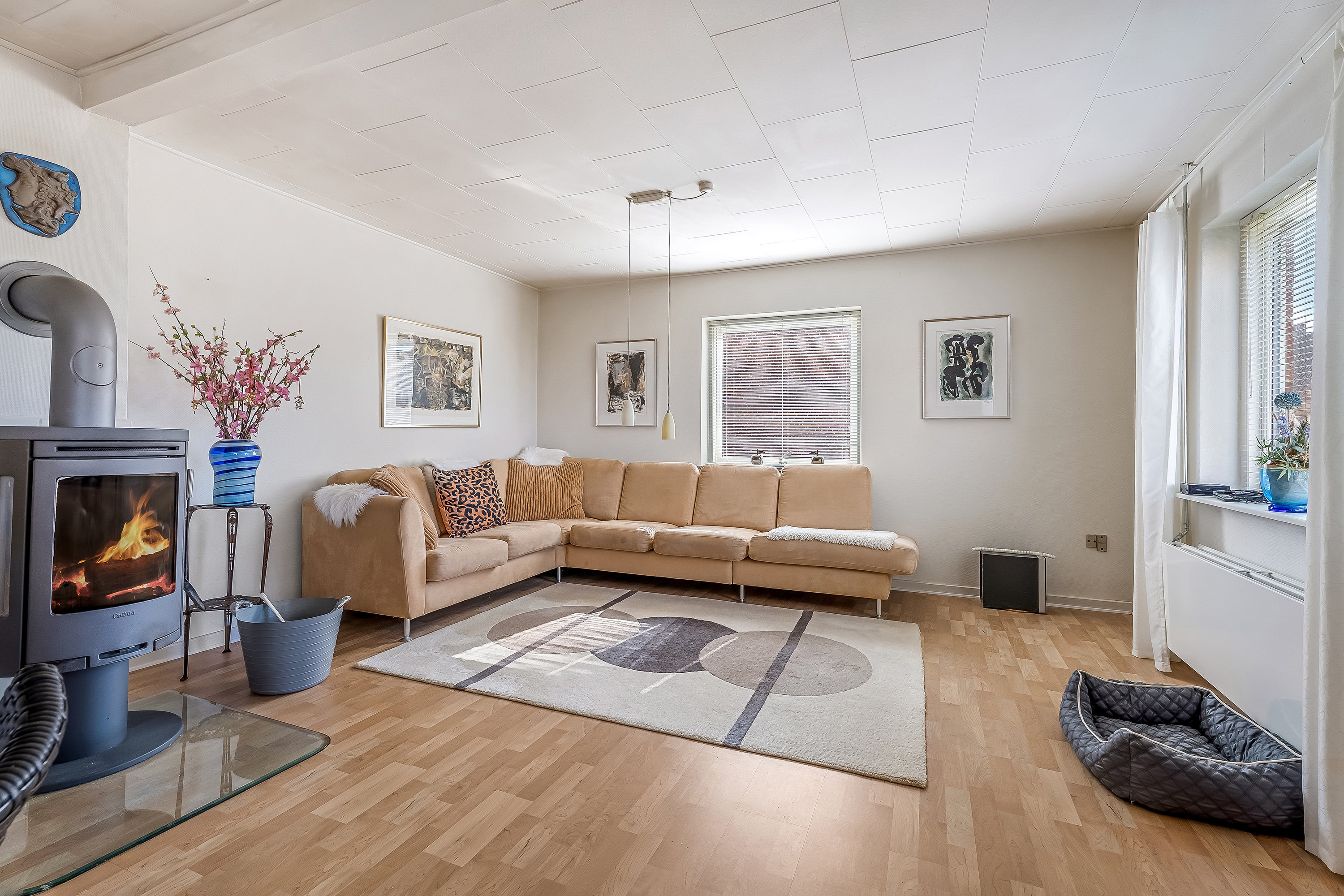 Fremhævet stue billede i fuldskærmstilstand. Billede af Havnevej 28, Langø, 4900 Nakskov