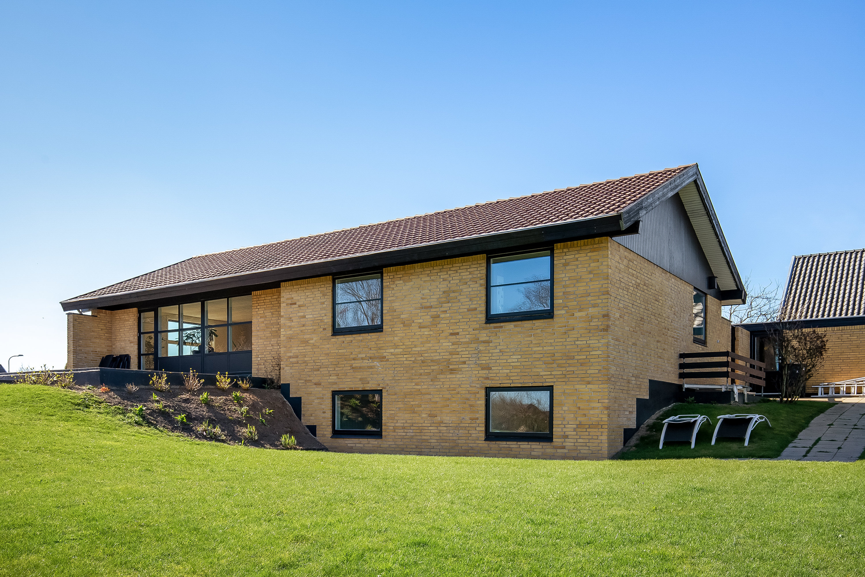 Fremhævet ejendommen billede i fuldskærmstilstand. Billede af Blåkjærsvej 19, Erritsø, 7000 Fredericia