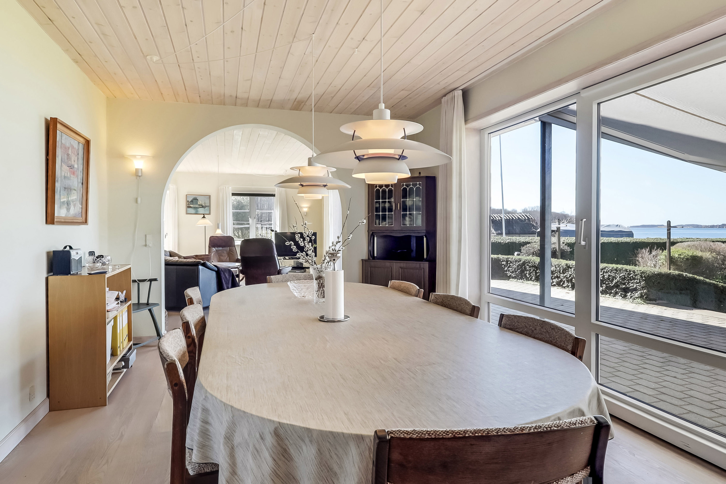 Fremhævet stue billede i fuldskærmstilstand. Billede af Tordenskjoldsvej 28, Tåsinge, 5700 Svendborg