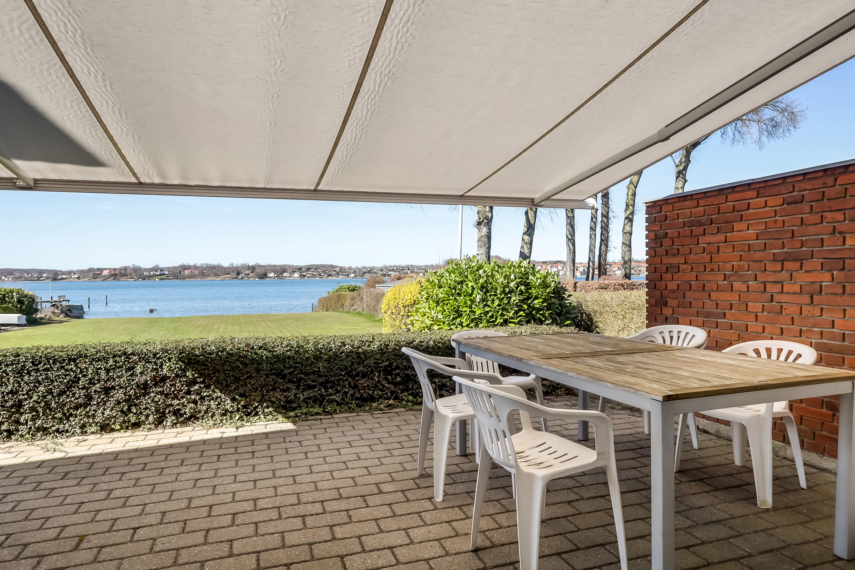 Miniaturebillede 1: terrasse. Billede af Tordenskjoldsvej 28, Tåsinge, 5700 Svendborg