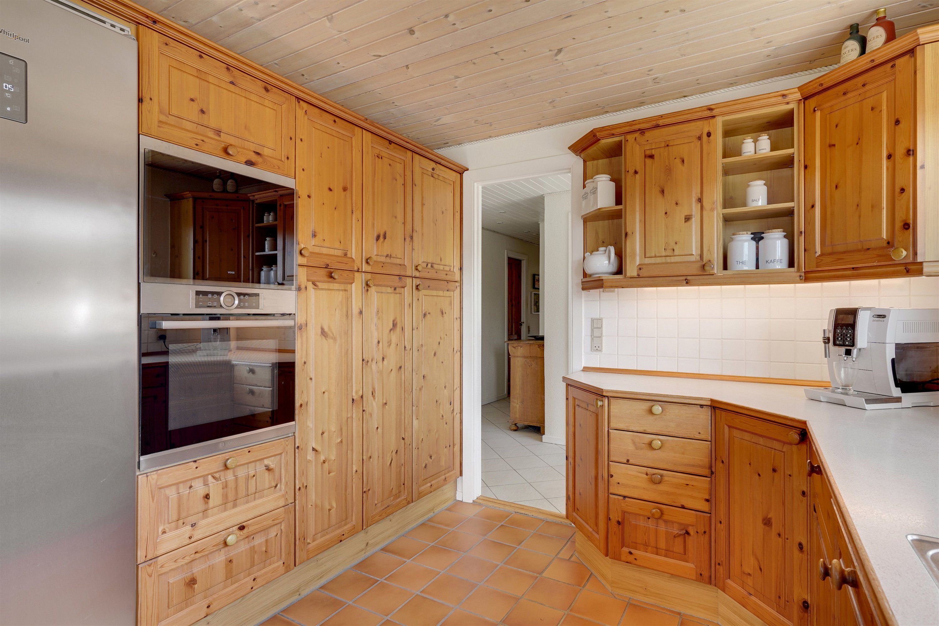 Fremhævet køkken billede i fuldskærmstilstand. Billede af Sønderager 7, 6731 Tjæreborg