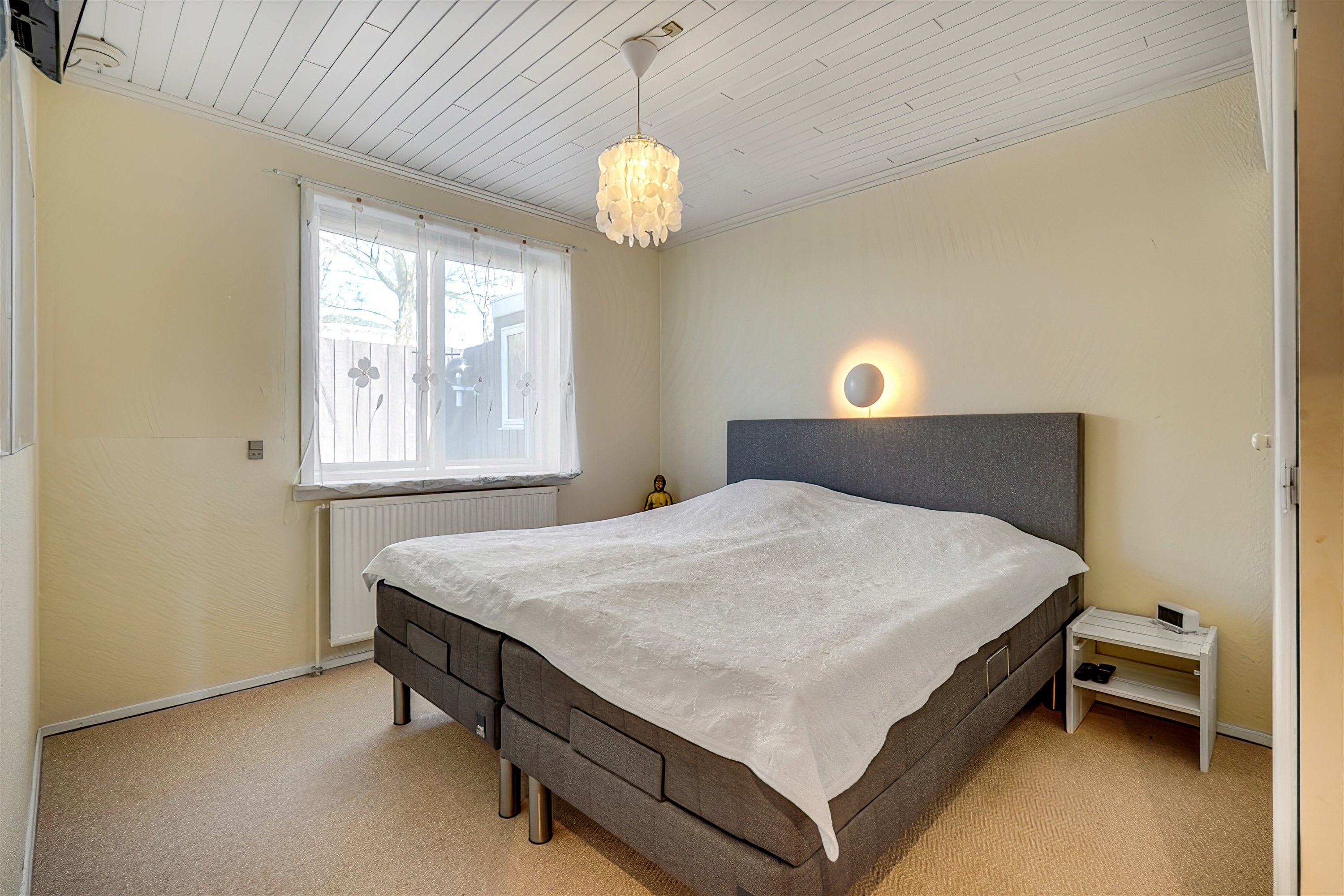 Fremhævet soveværelse billede i fuldskærmstilstand. Billede af Sønderager 7, 6731 Tjæreborg