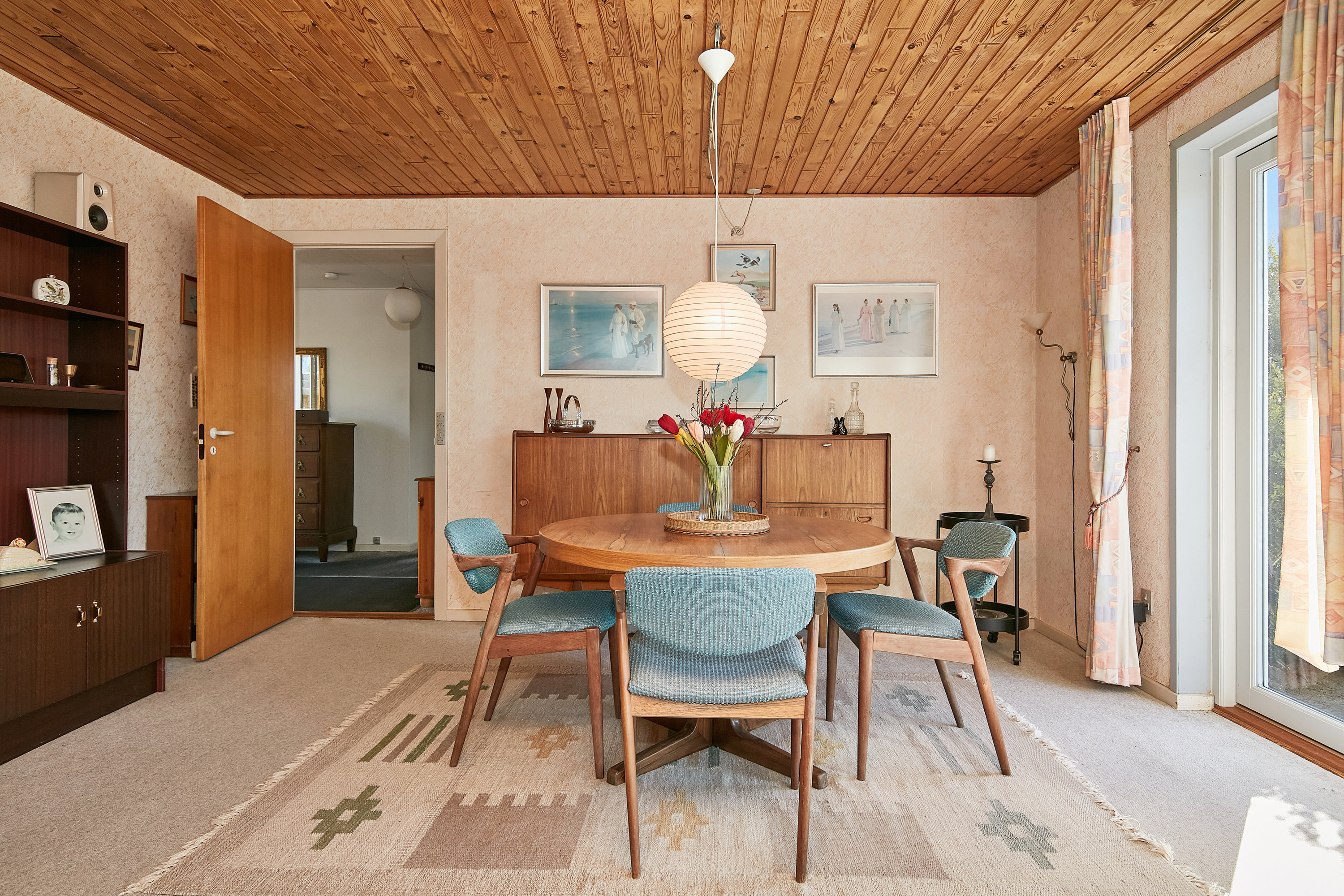 Fremhævet stue billede i fuldskærmstilstand. Billede af Toftevænget 16, Tyrsted, 8700 Horsens