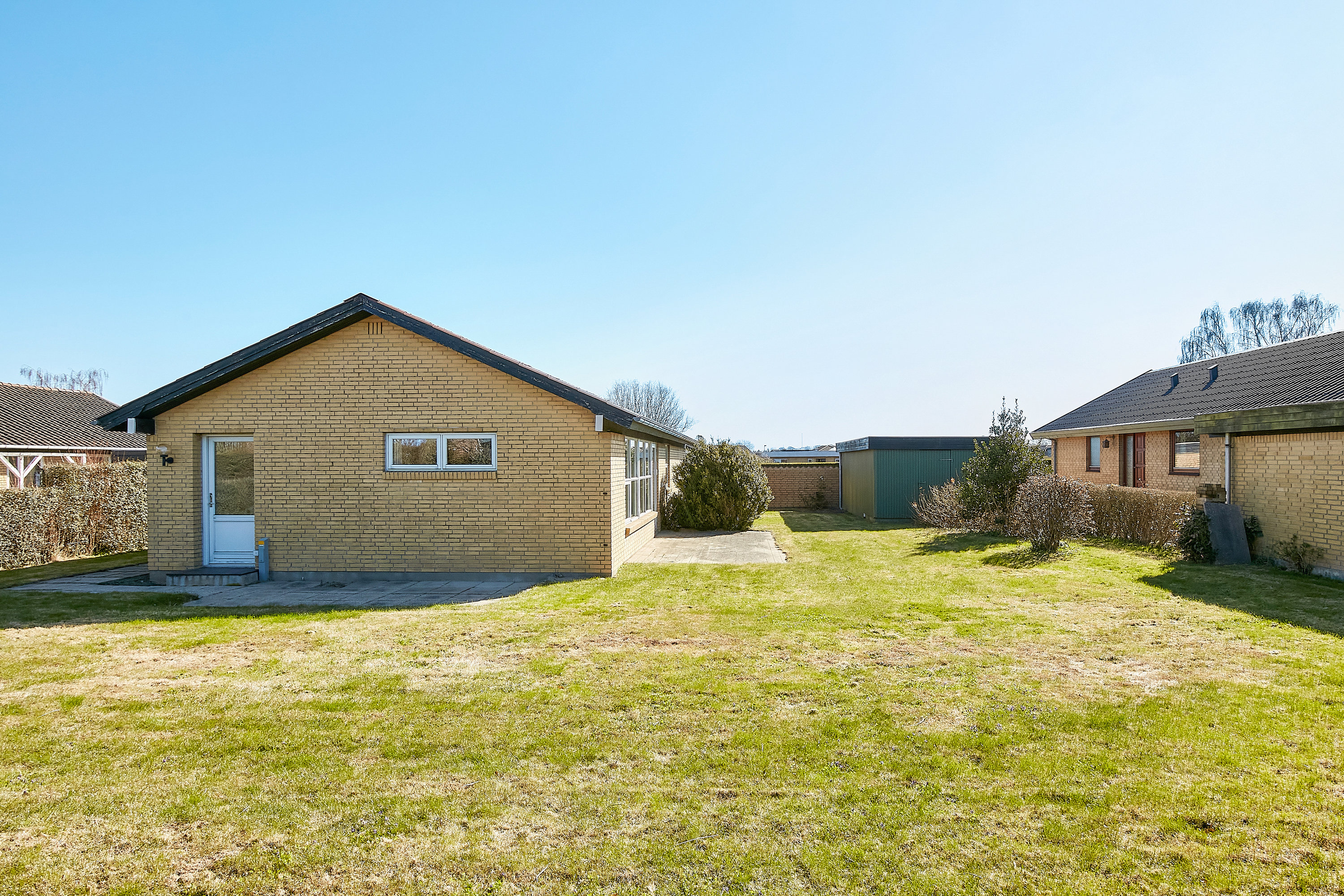 Fremhævet set fra haven  billede i fuldskærmstilstand. Billede af Toftevænget 16, Tyrsted, 8700 Horsens