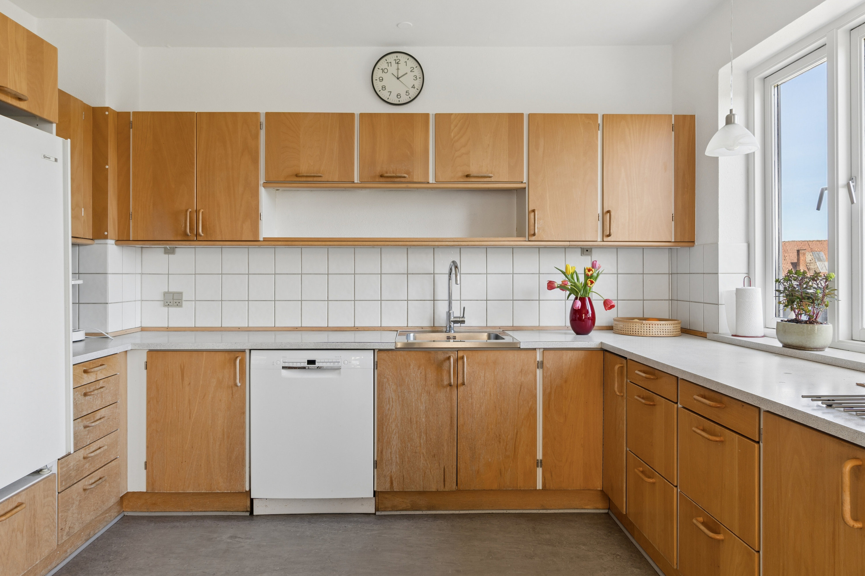 Fremhævet køkken billede i fuldskærmstilstand. Billede af Præstevænget 10, 6040 Egtved
