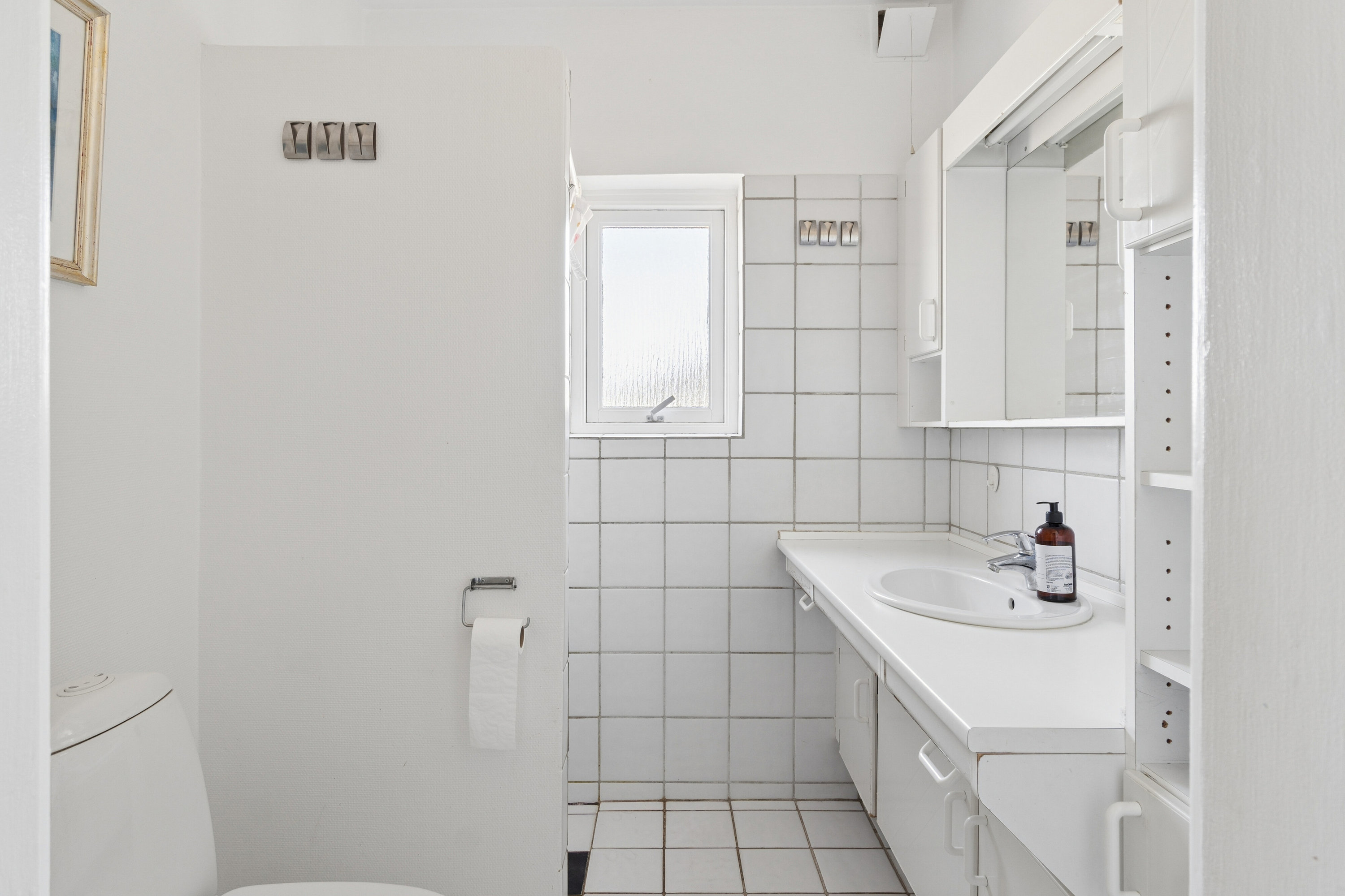 Fremhævet badeværelse billede i fuldskærmstilstand. Billede af Præstevænget 10, 6040 Egtved