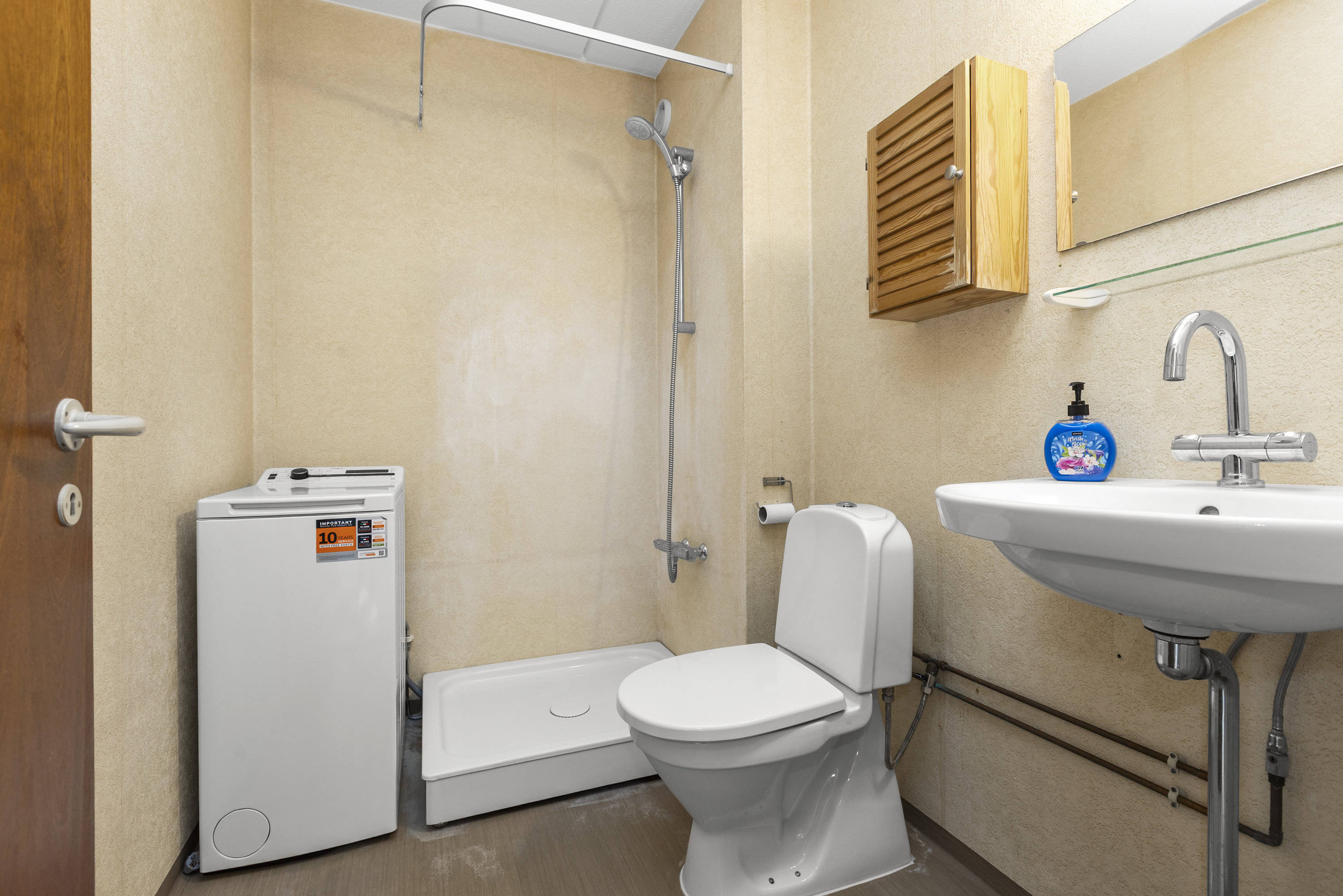 Miniaturebillede 2: badeværelse. Billede af Benløseparken 101, 1. mf., Benløse, 4100 Ringsted