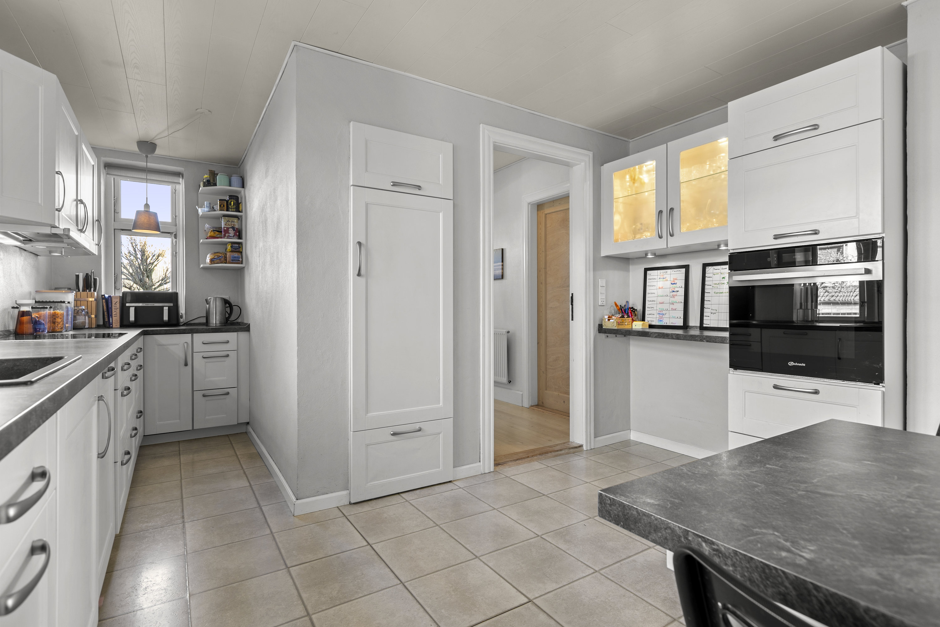 Fremhævet køkken billede i fuldskærmstilstand. Billede af Benløse Skel 4L, Benløse, 4100 Ringsted