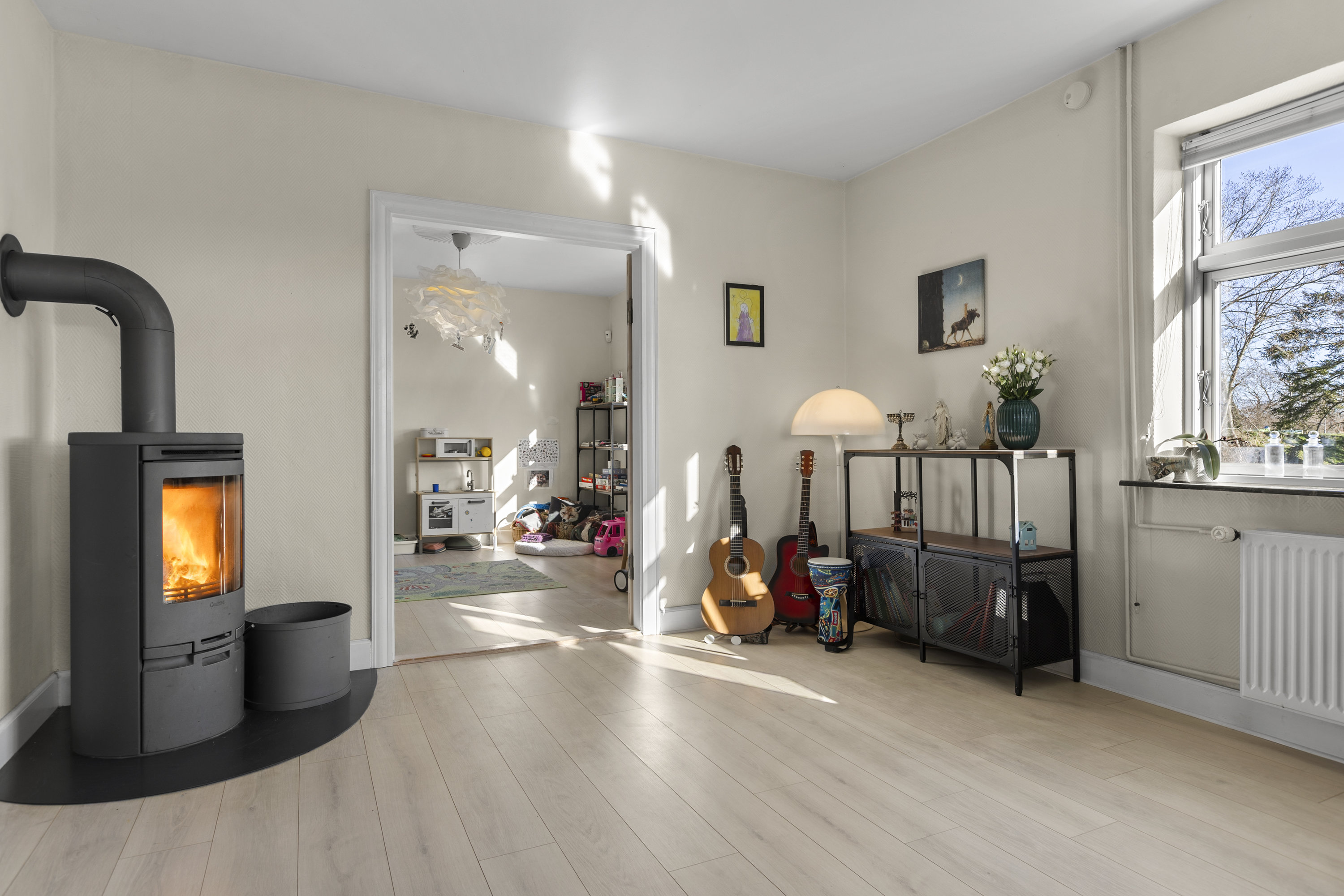 Fremhævet stue billede i fuldskærmstilstand. Billede af Benløse Skel 4L, Benløse, 4100 Ringsted