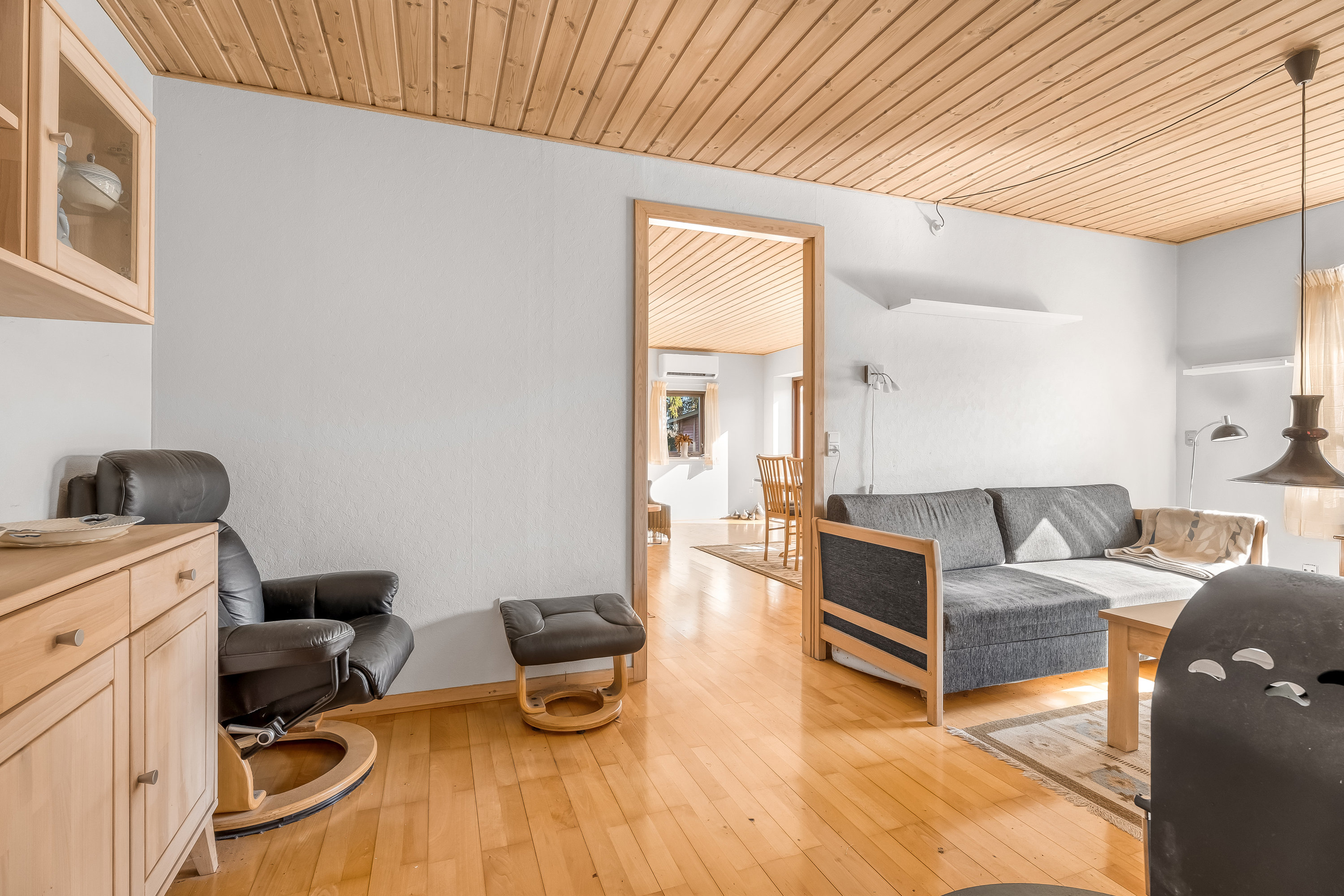 Fremhævet stue billede i fuldskærmstilstand. Billede af Bymarken 14, Nagelsti, 4891 Toreby L