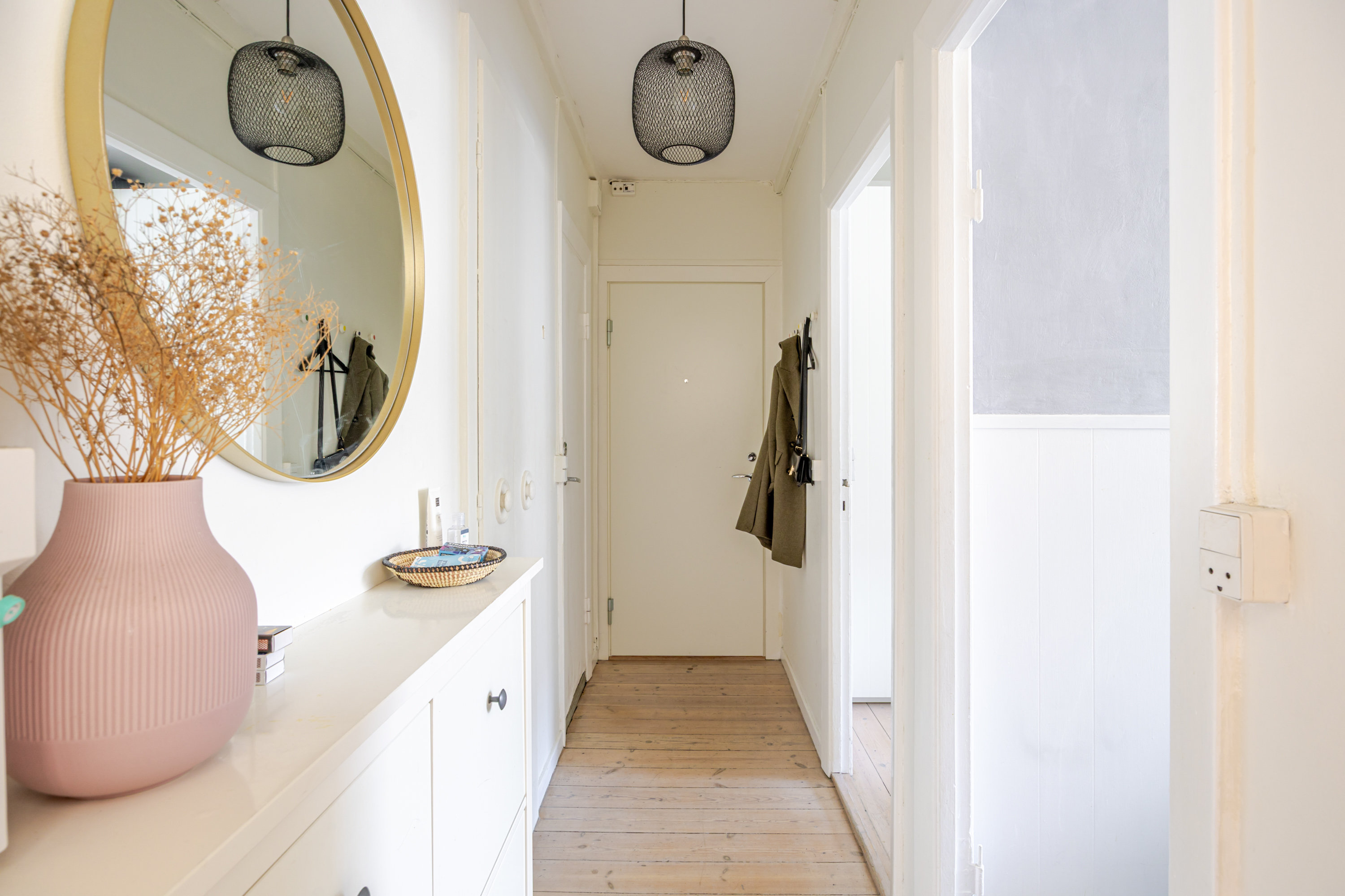 Fremhævet andet billede i fuldskærmstilstand. Billede af Tartinisvej 30, 2. 1., 2450 København SV