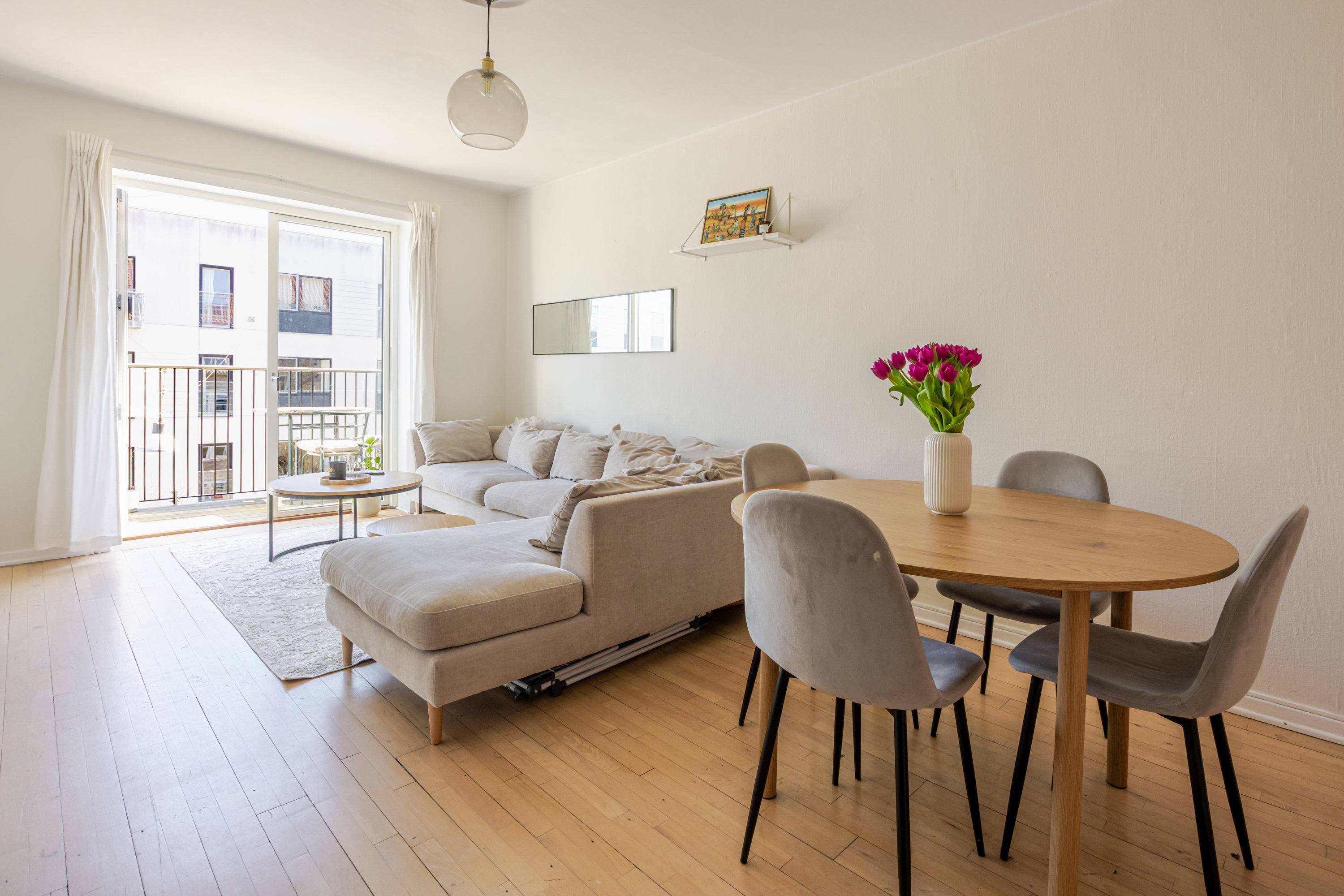 Fremhævet andet billede i fuldskærmstilstand. Billede af Tartinisvej 30, 2. 1., 2450 København SV