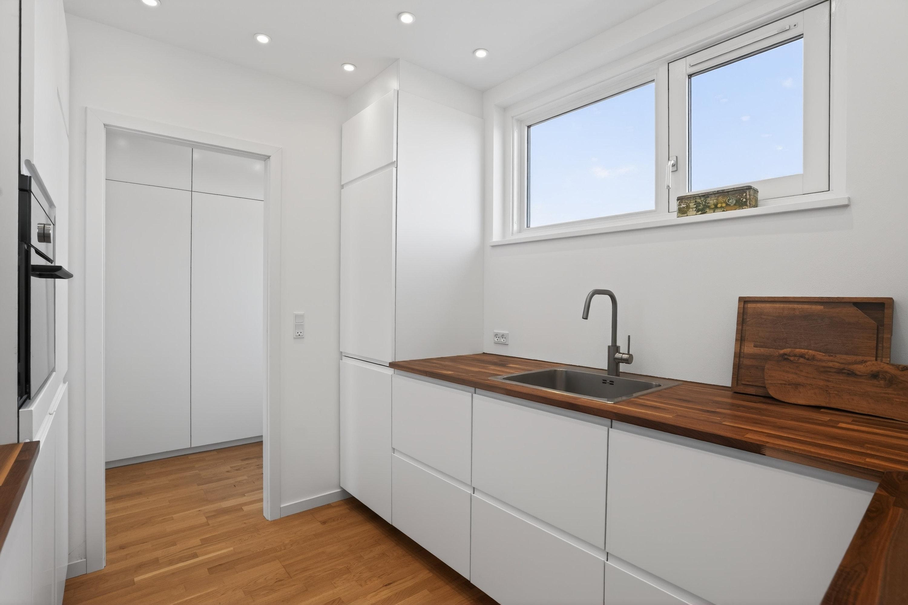 Fremhævet køkken billede i fuldskærmstilstand. Billede af Bagsværd Hovedgade 83E, 3., 2880 Bagsværd