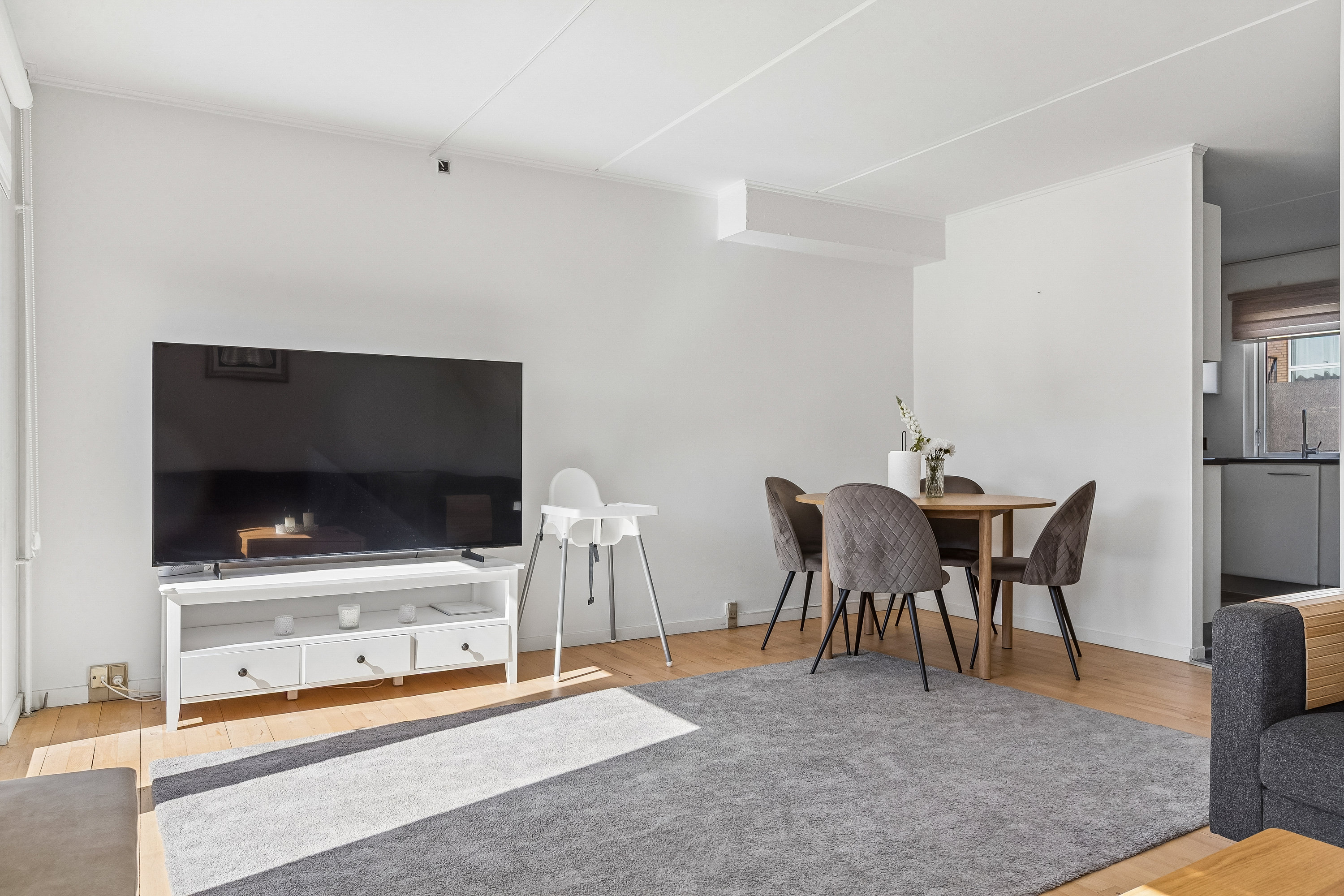 Fremhævet stue billede i fuldskærmstilstand. Billede af Skagensgade 20, Høje Taastrup, 2630 Taastrup