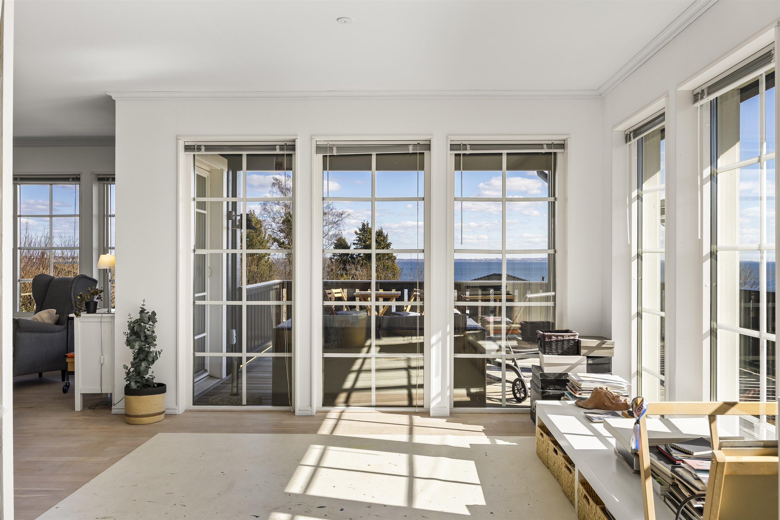 Fremhævet stue billede i fuldskærmstilstand. Billede af Stubbedamsvej 91B, 3000 Helsingør