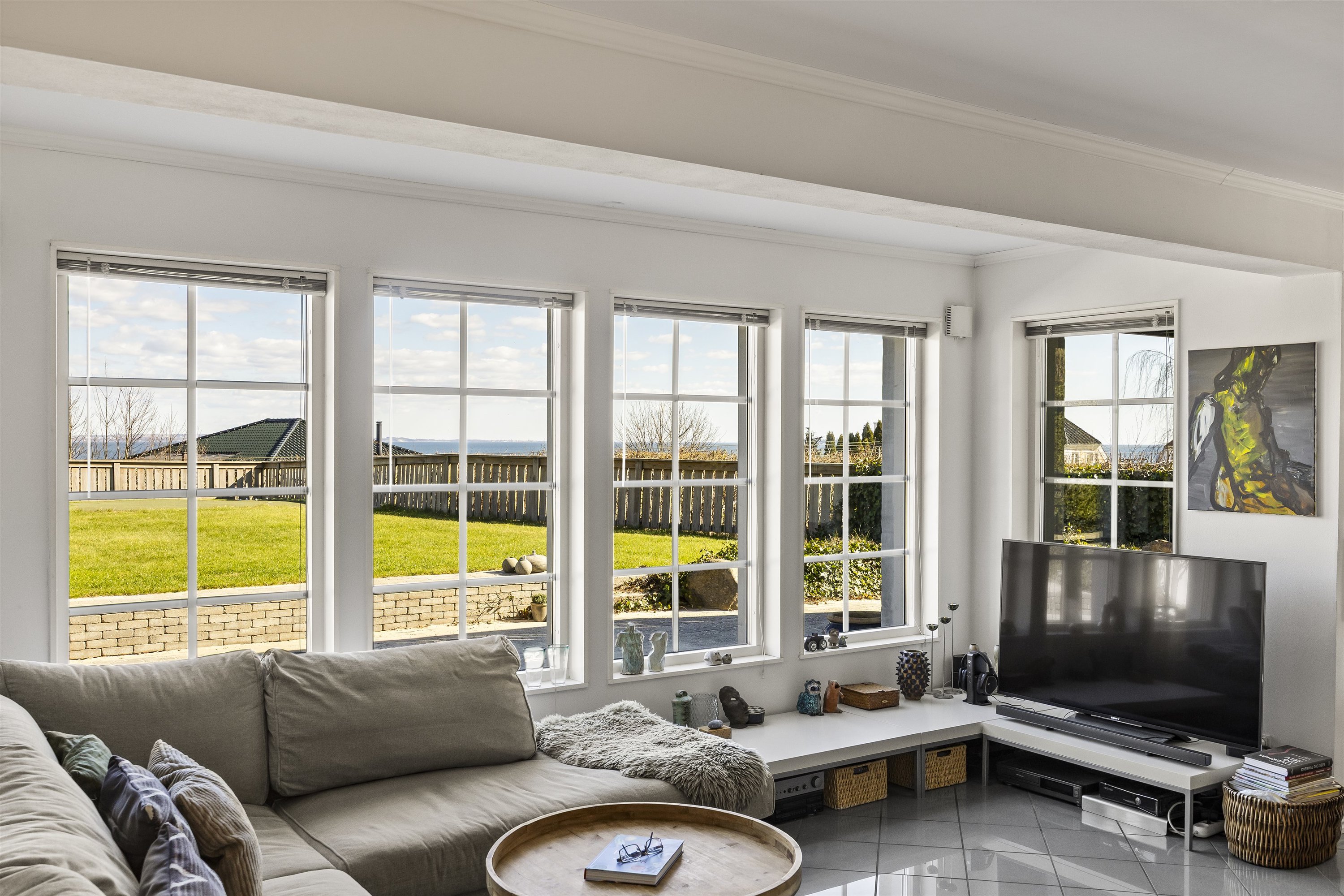 Fremhævet stue billede i fuldskærmstilstand. Billede af Stubbedamsvej 91B, 3000 Helsingør