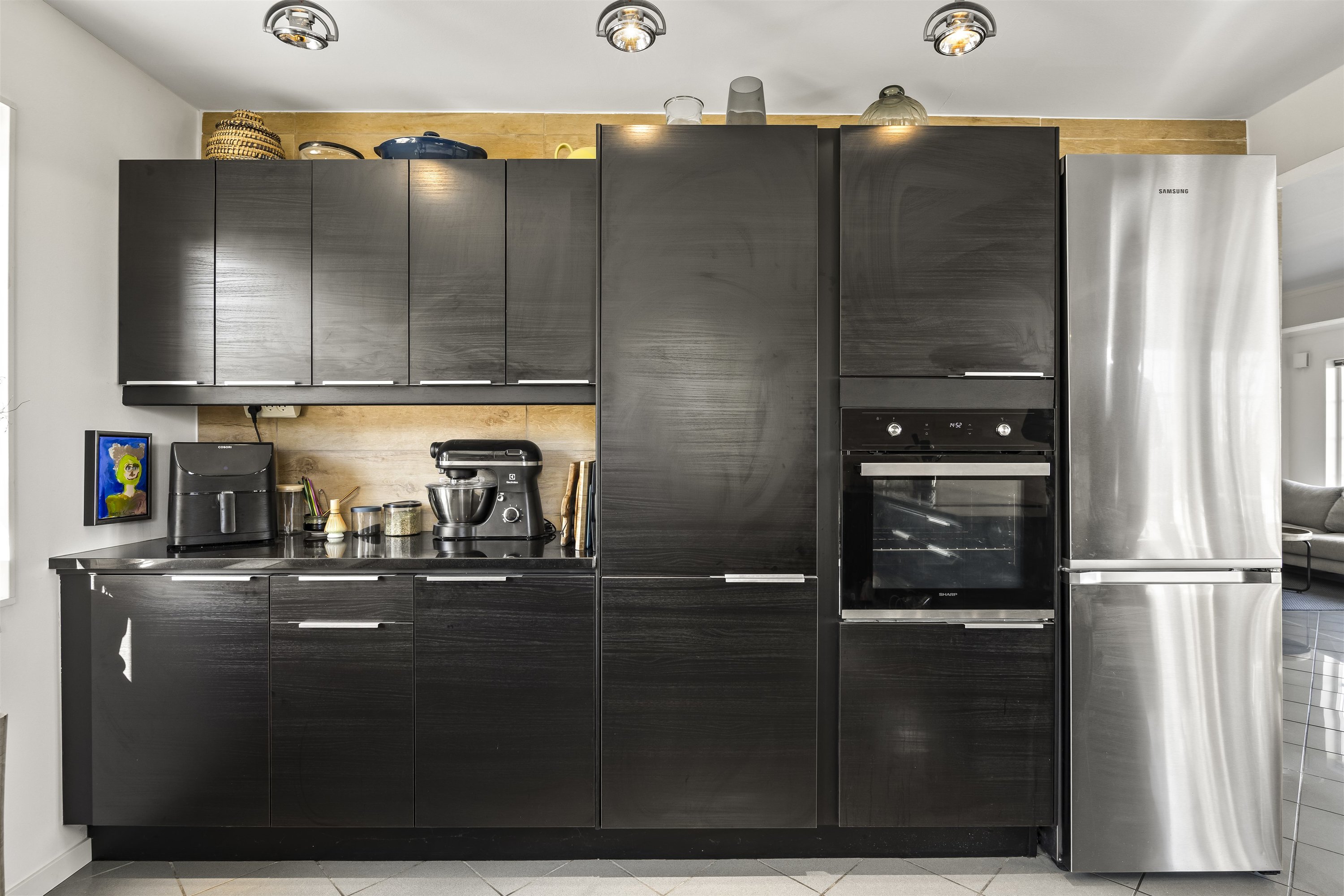 Fremhævet køkken billede i fuldskærmstilstand. Billede af Stubbedamsvej 91B, 3000 Helsingør