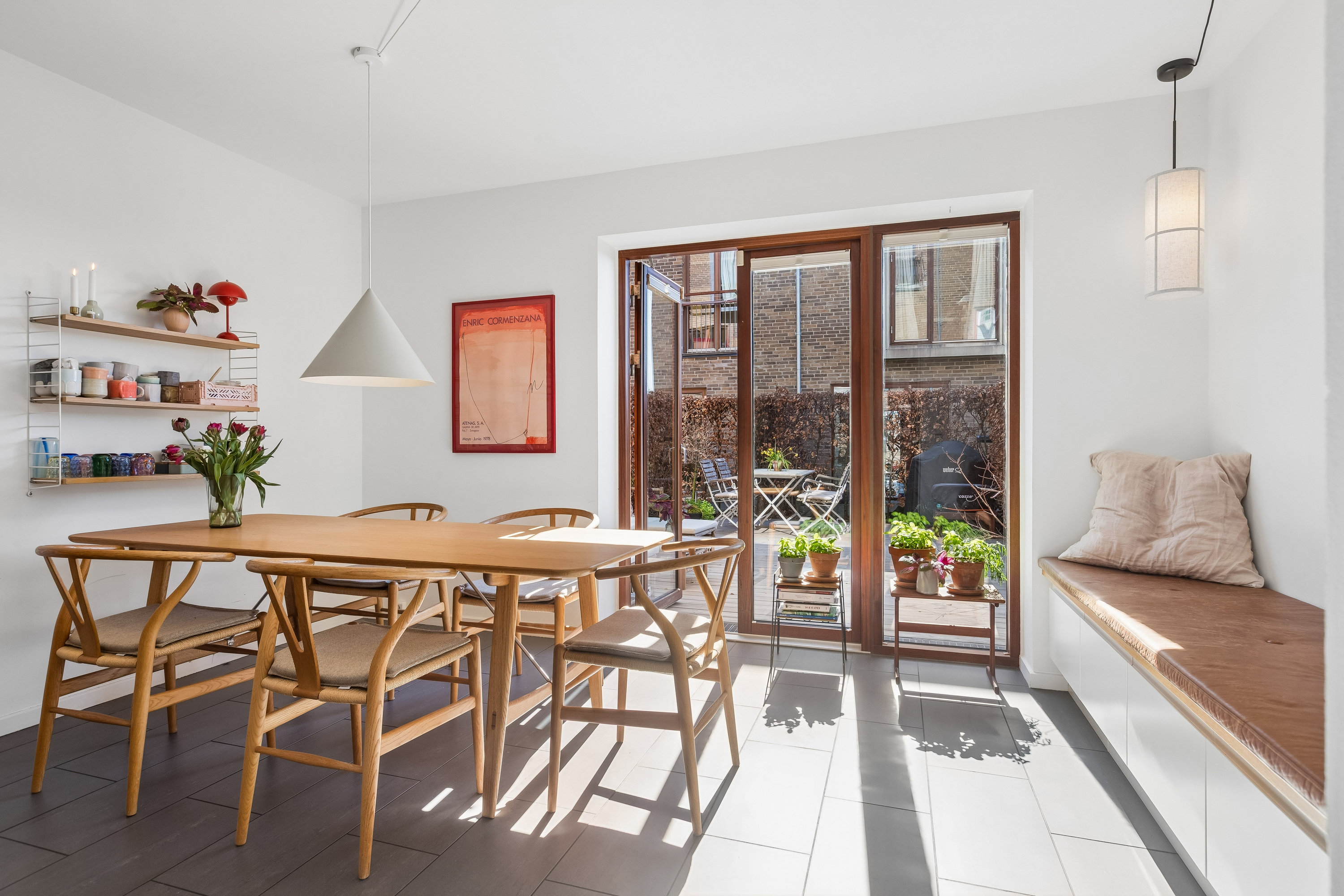 Fremhævet spisestue billede i fuldskærmstilstand. Billede af Tom Kristensens Vej 85, 2300 København S