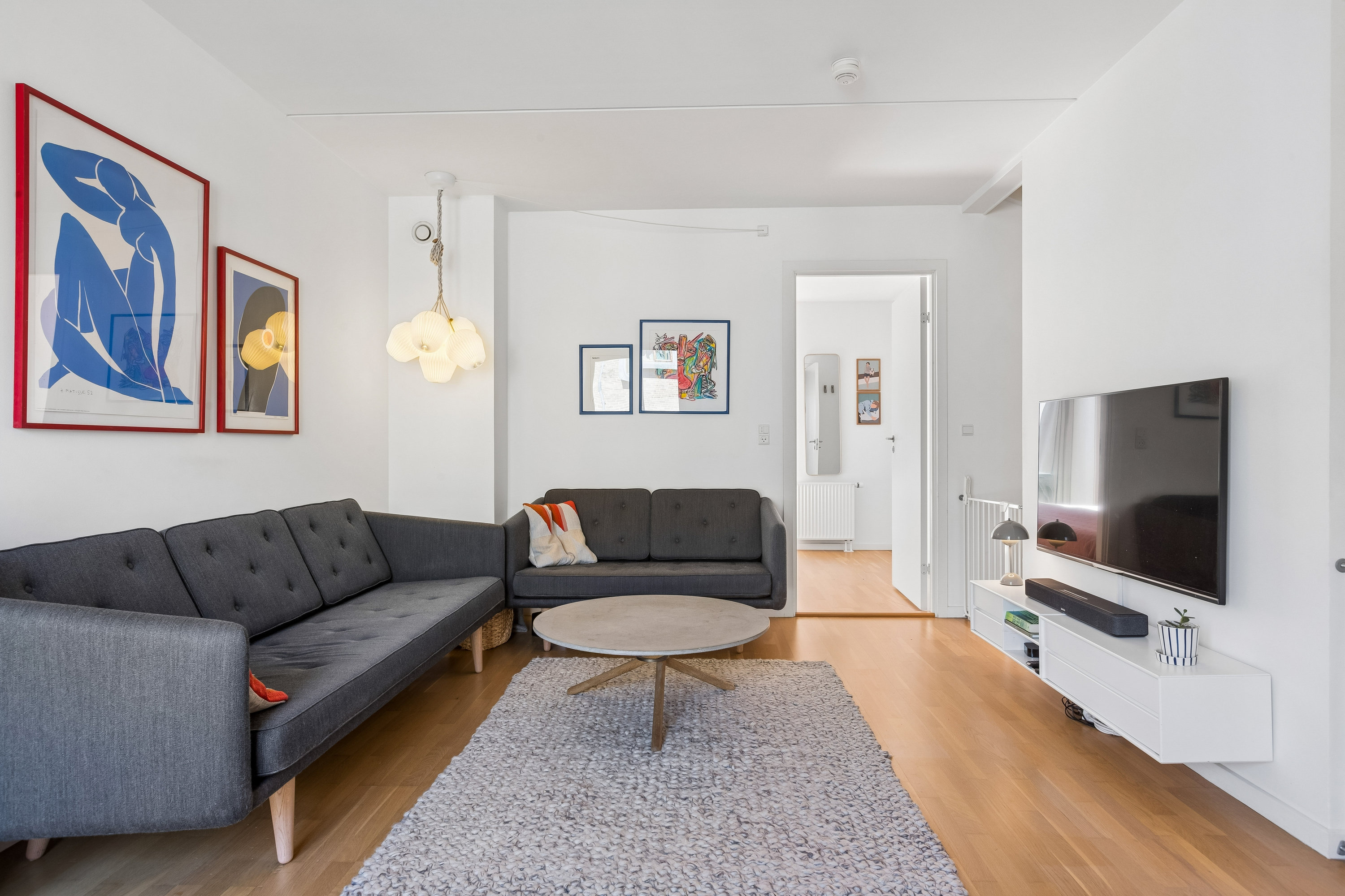 Fremhævet stue billede i fuldskærmstilstand. Billede af Tom Kristensens Vej 85, 2300 København S