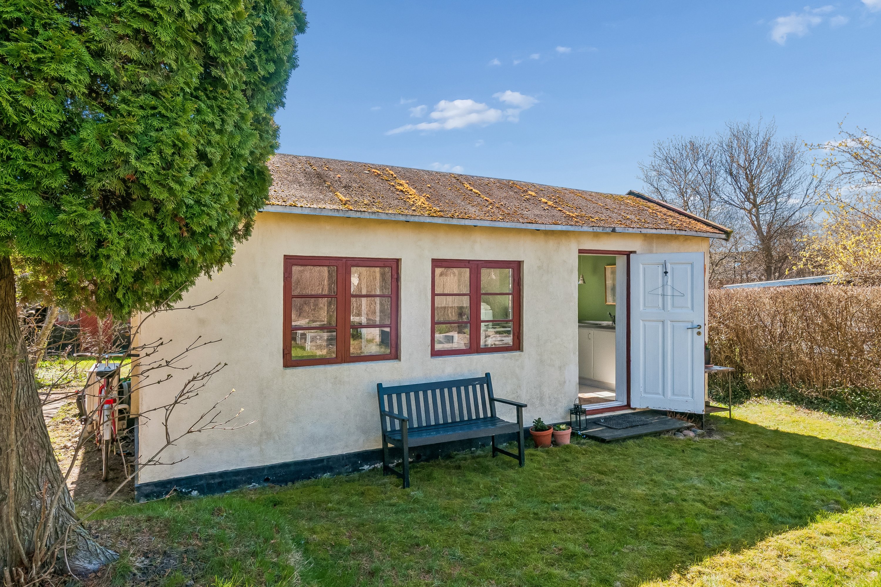 Fremhævet andet billede i fuldskærmstilstand. Billede af Lenesvej 67, Hf. Hjortespring, 2730 Herlev