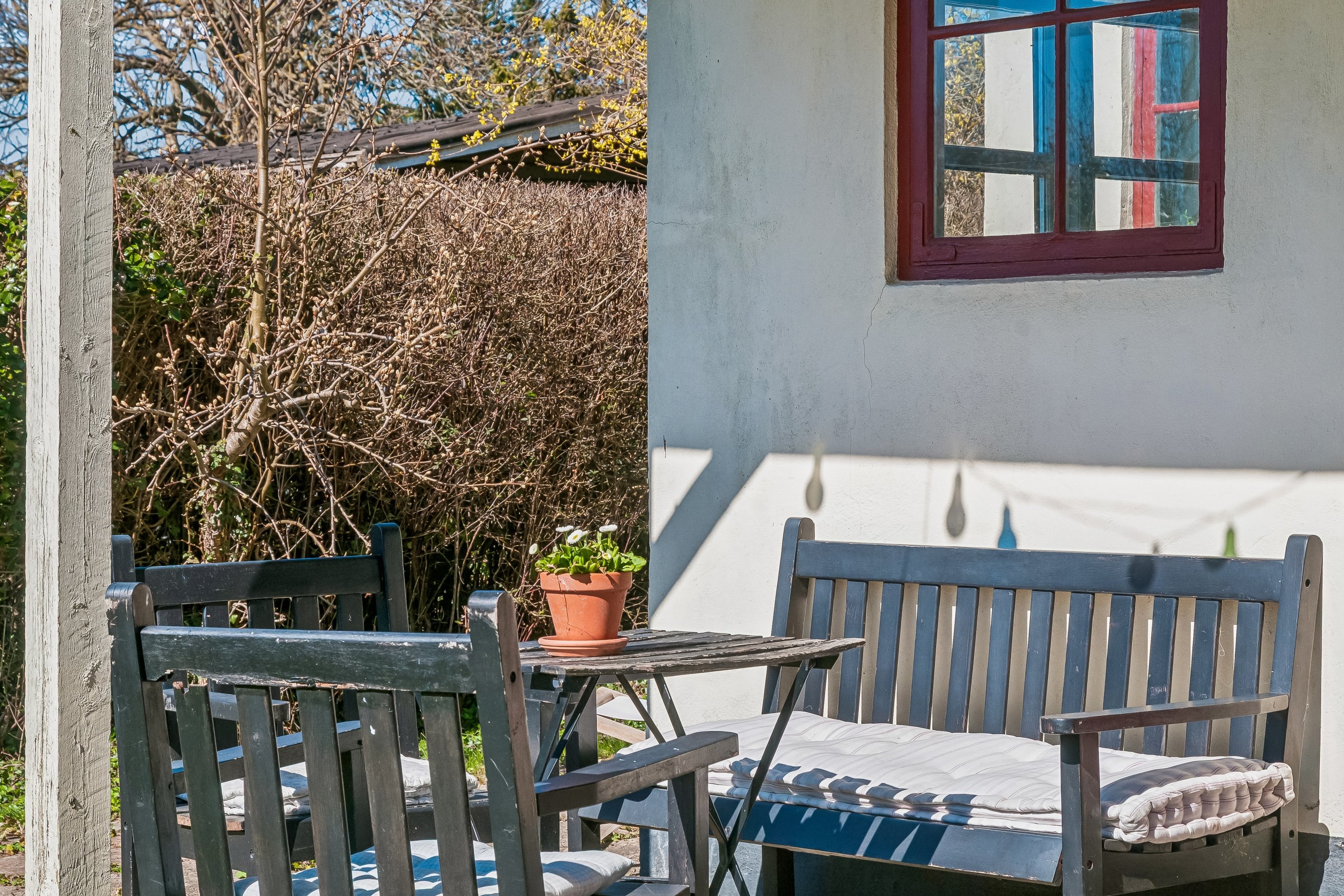 Fremhævet stue billede i fuldskærmstilstand. Billede af Lenesvej 67, Hf. Hjortespring, 2730 Herlev