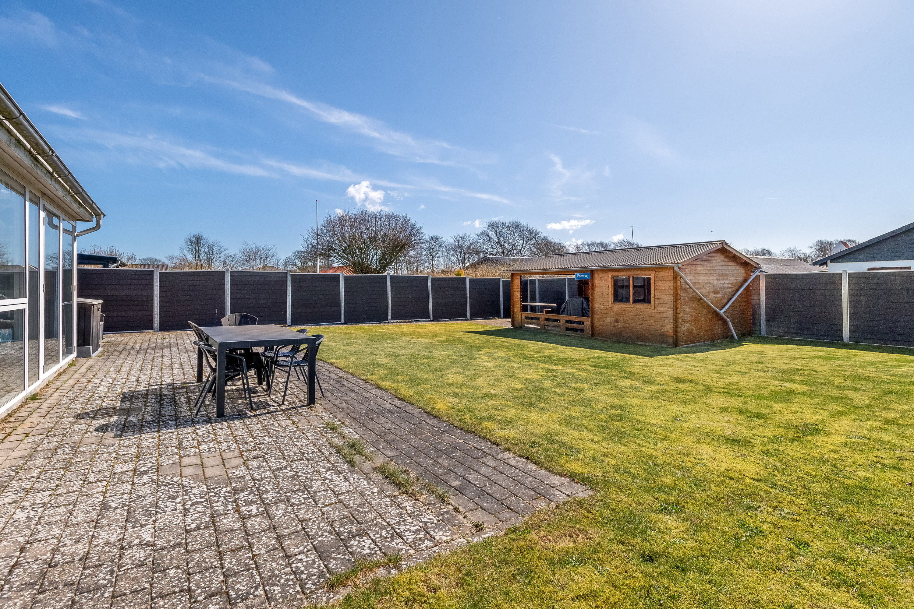 Fremhævet terrasse billede i fuldskærmstilstand. Billede af Store Kjærgaardsvej 7, 6940 Lem St