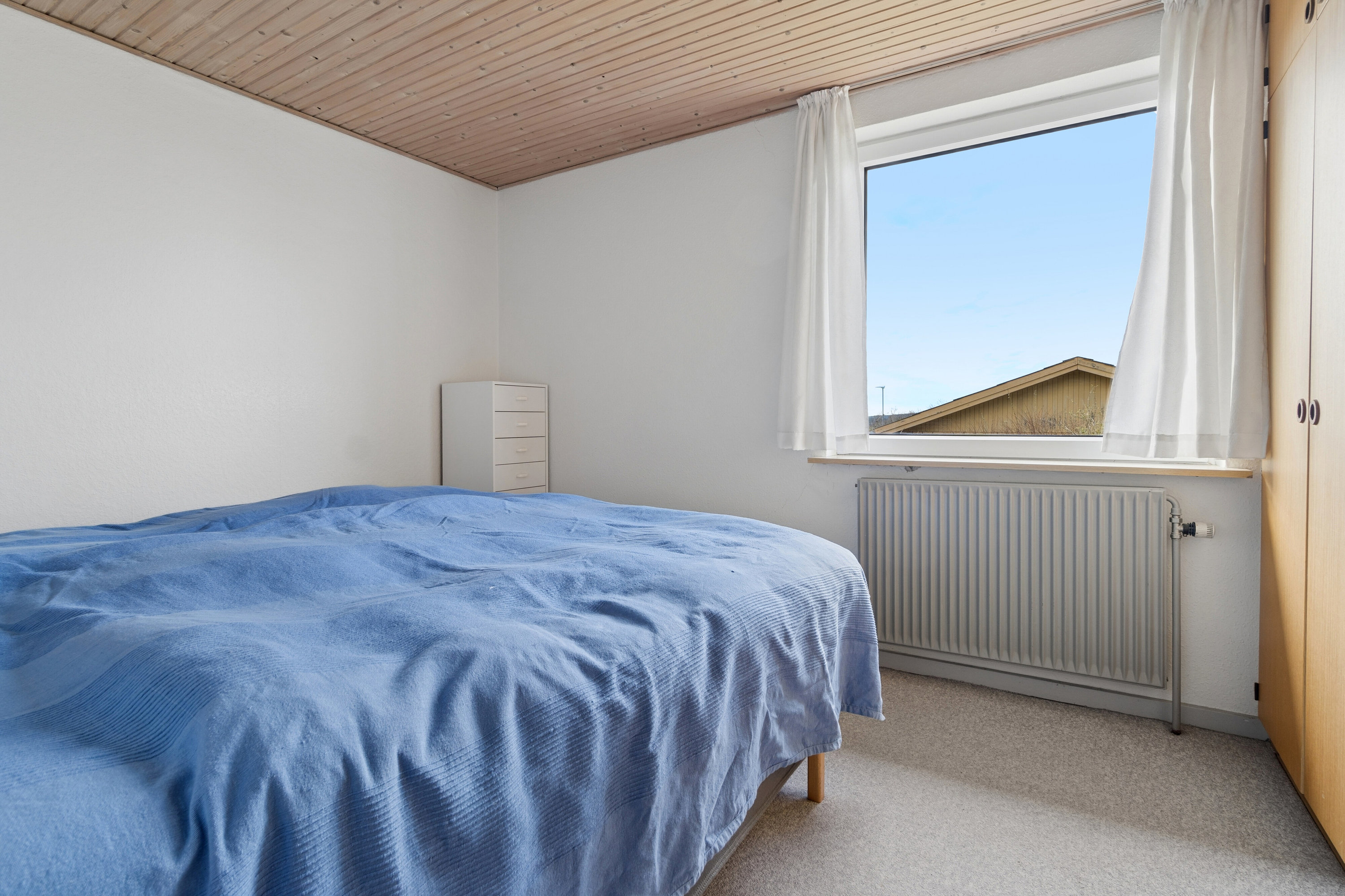 Fremhævet soveværelse billede i fuldskærmstilstand. Billede af Solbakken 19, Ræhr, 7730 Hanstholm