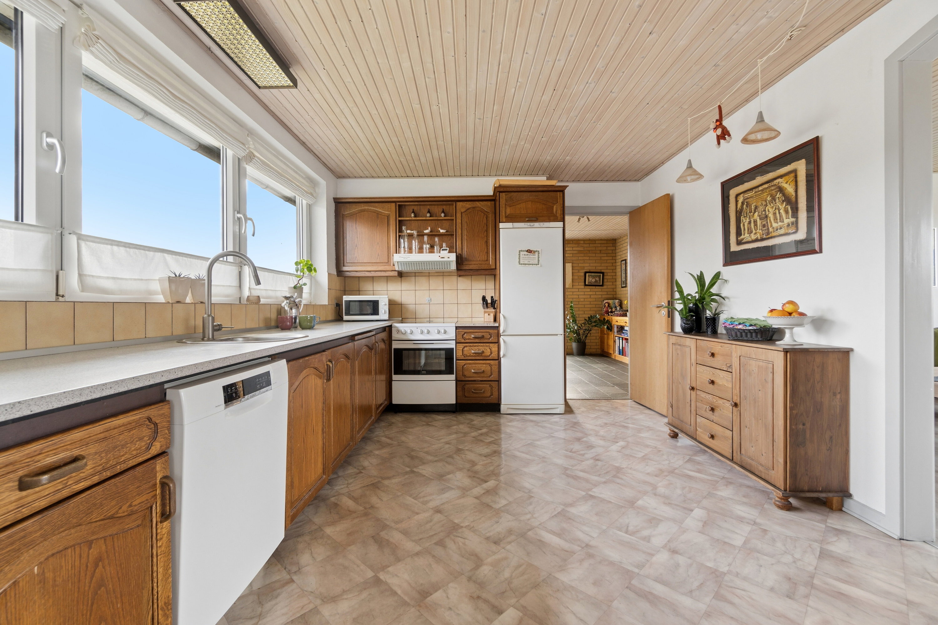 Fremhævet køkken billede i fuldskærmstilstand. Billede af Solbakken 19, Ræhr, 7730 Hanstholm