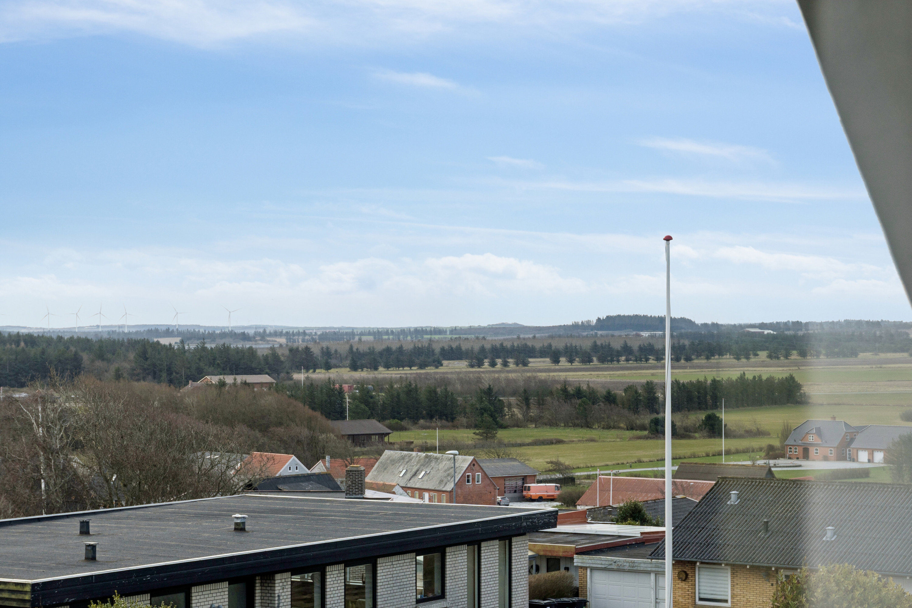 Fremhævet udsigt billede i fuldskærmstilstand. Billede af Solbakken 19, Ræhr, 7730 Hanstholm