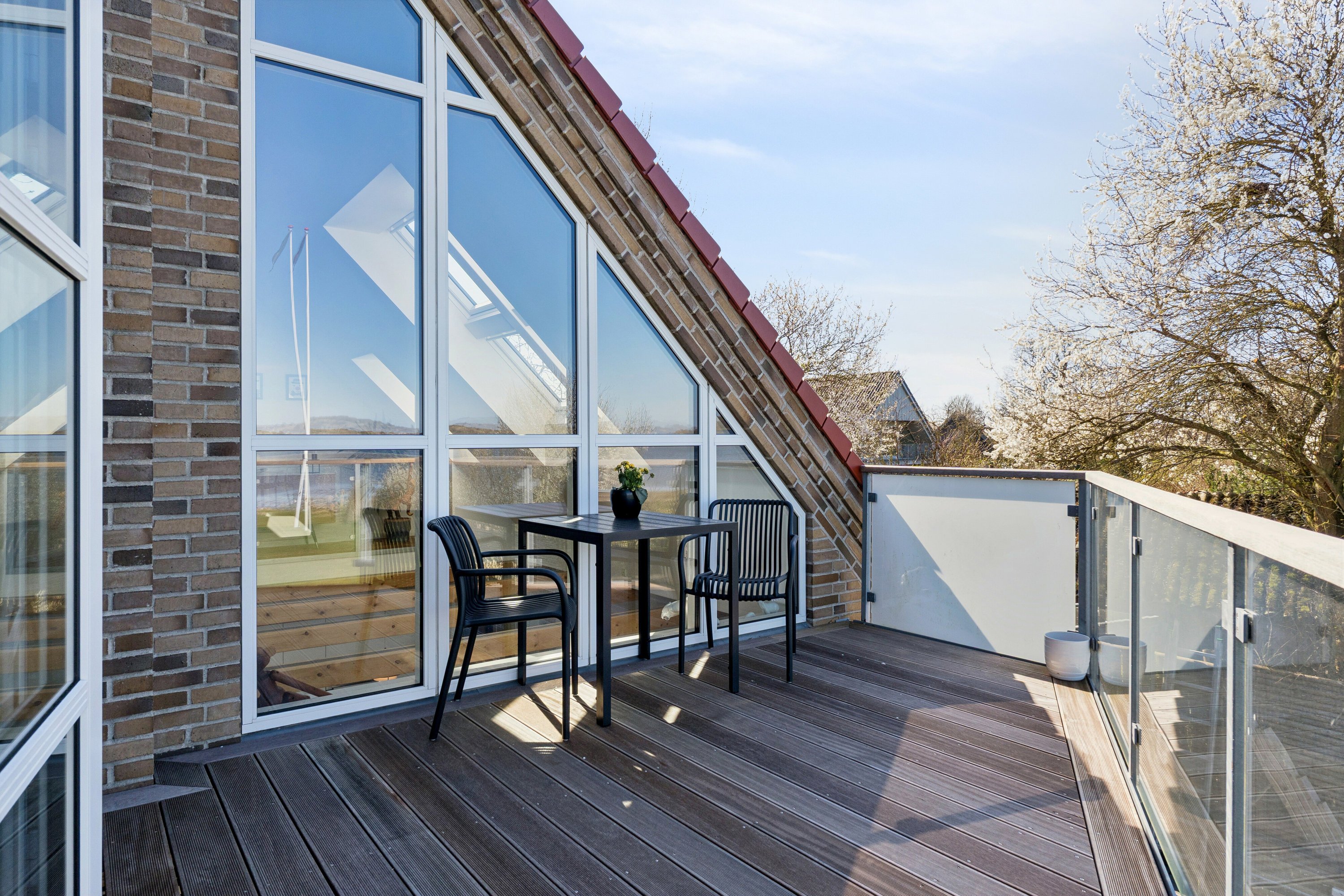 Fremhævet altan billede i fuldskærmstilstand. Billede af Muslingevej 24, Seden, 5240 Odense NØ