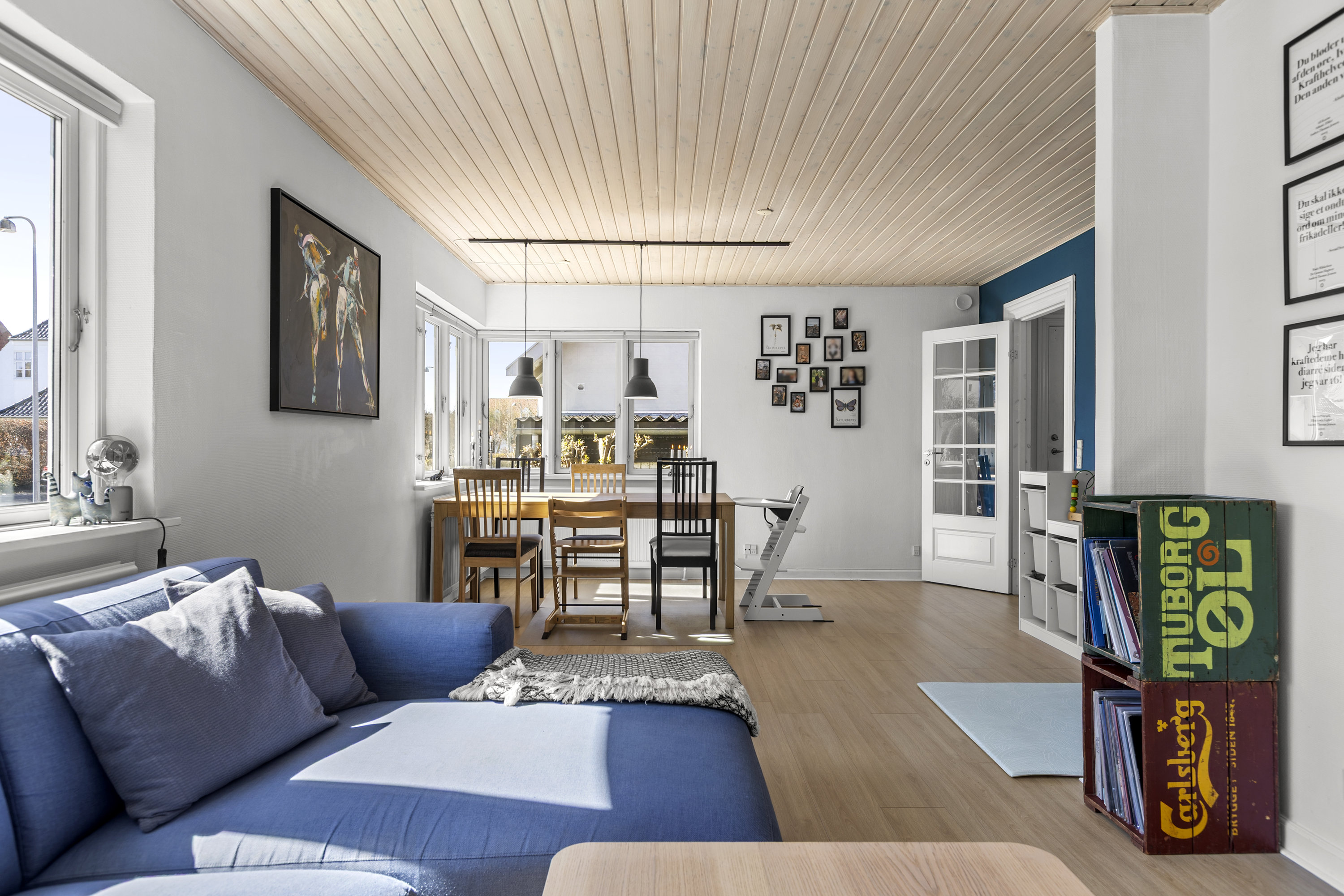 Fremhævet stue billede i fuldskærmstilstand. Billede af Elmevej 17, Slagelse, 4200 Slagelse