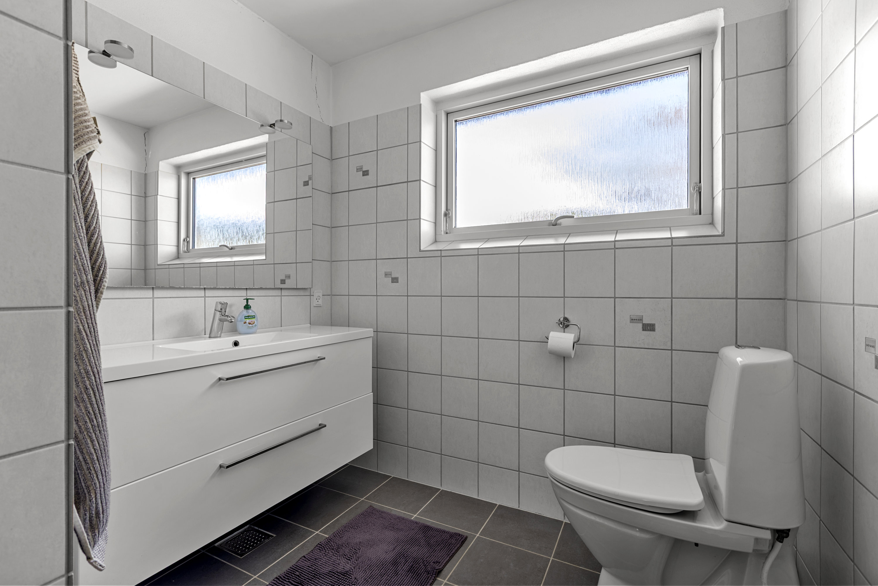 Fremhævet badeværelse billede i fuldskærmstilstand. Billede af Baldersvej 13, 4220 Korsør